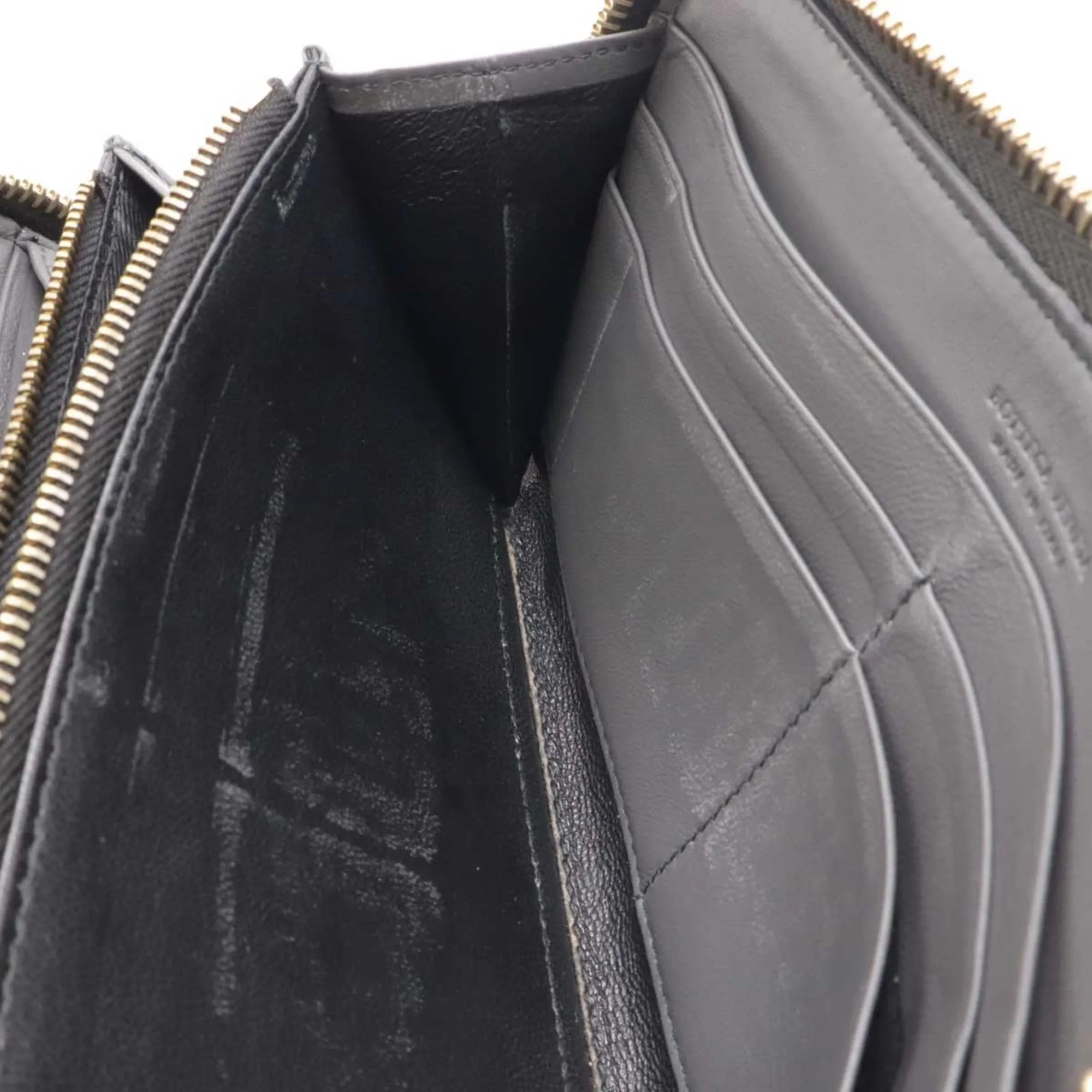 Bottega Veneta Intrecciato Long Wallet (Bi-Fold) (Pre-Owned)