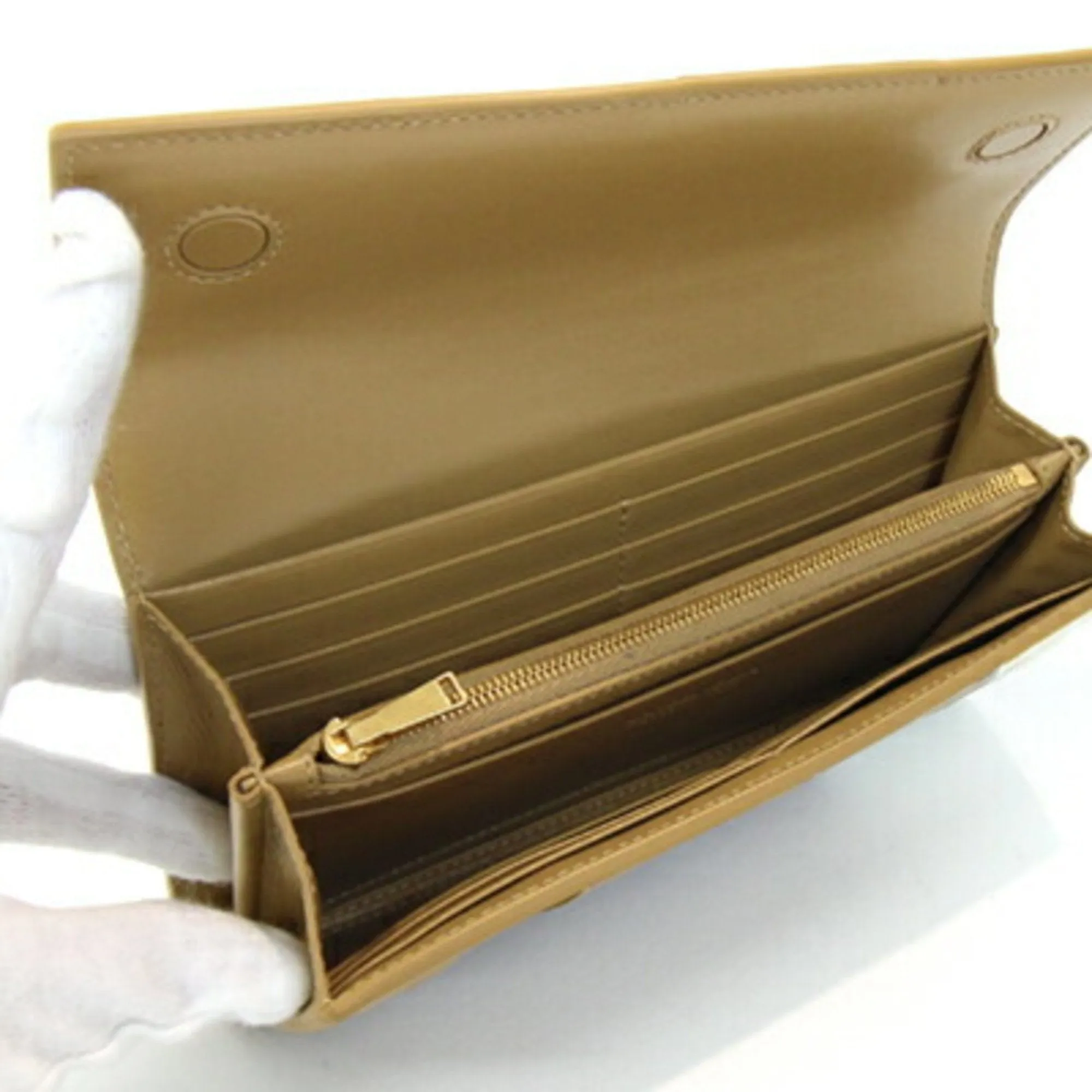 Bottega Veneta ivory Leather Long Wallet (Bi-Fold) (Pre-Owned)