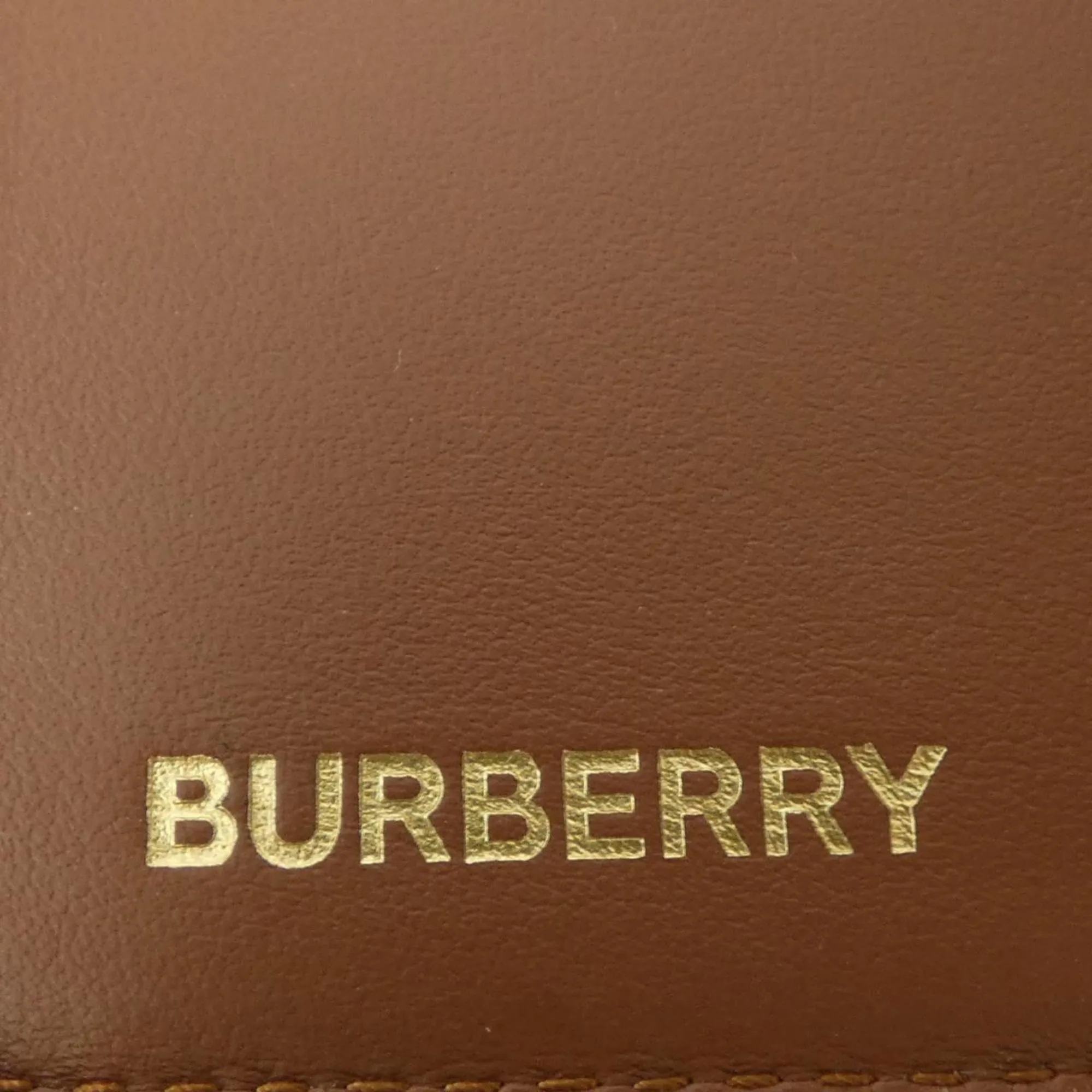 Burberry Long Wallet (Bi-Fold) (Pre-Owned)