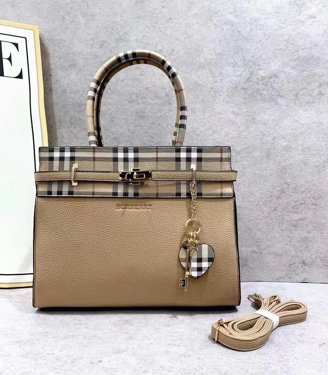 BURBERRY Satchel Purses and Handbags for Women Everyday Ladies Bags with Strap