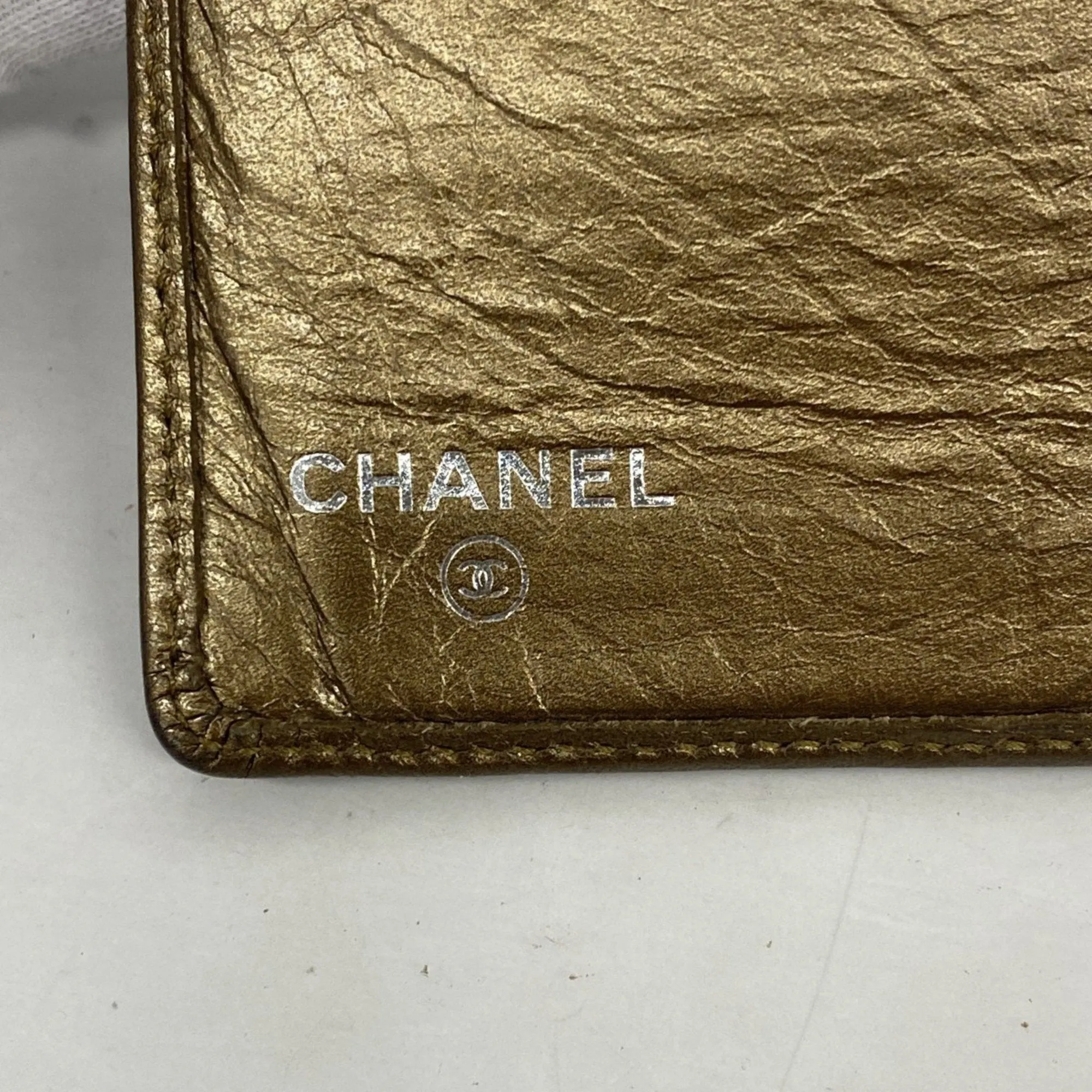 Chanel gold Leather Long Wallet (Bi-Fold) (Pre-Owned)