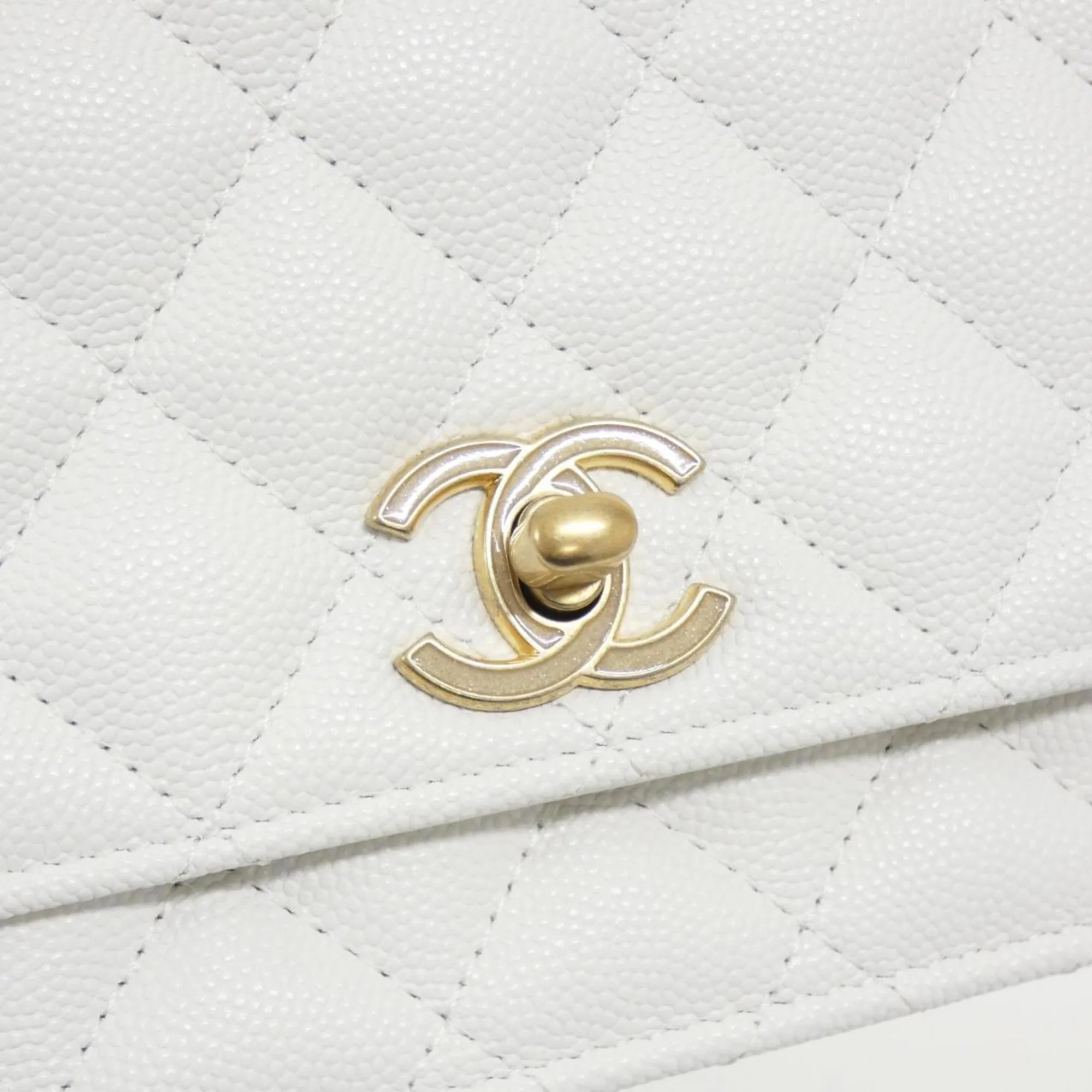 Chanel Grained Calfskin Chain/Shoulder Wallet (Pre-Owned)