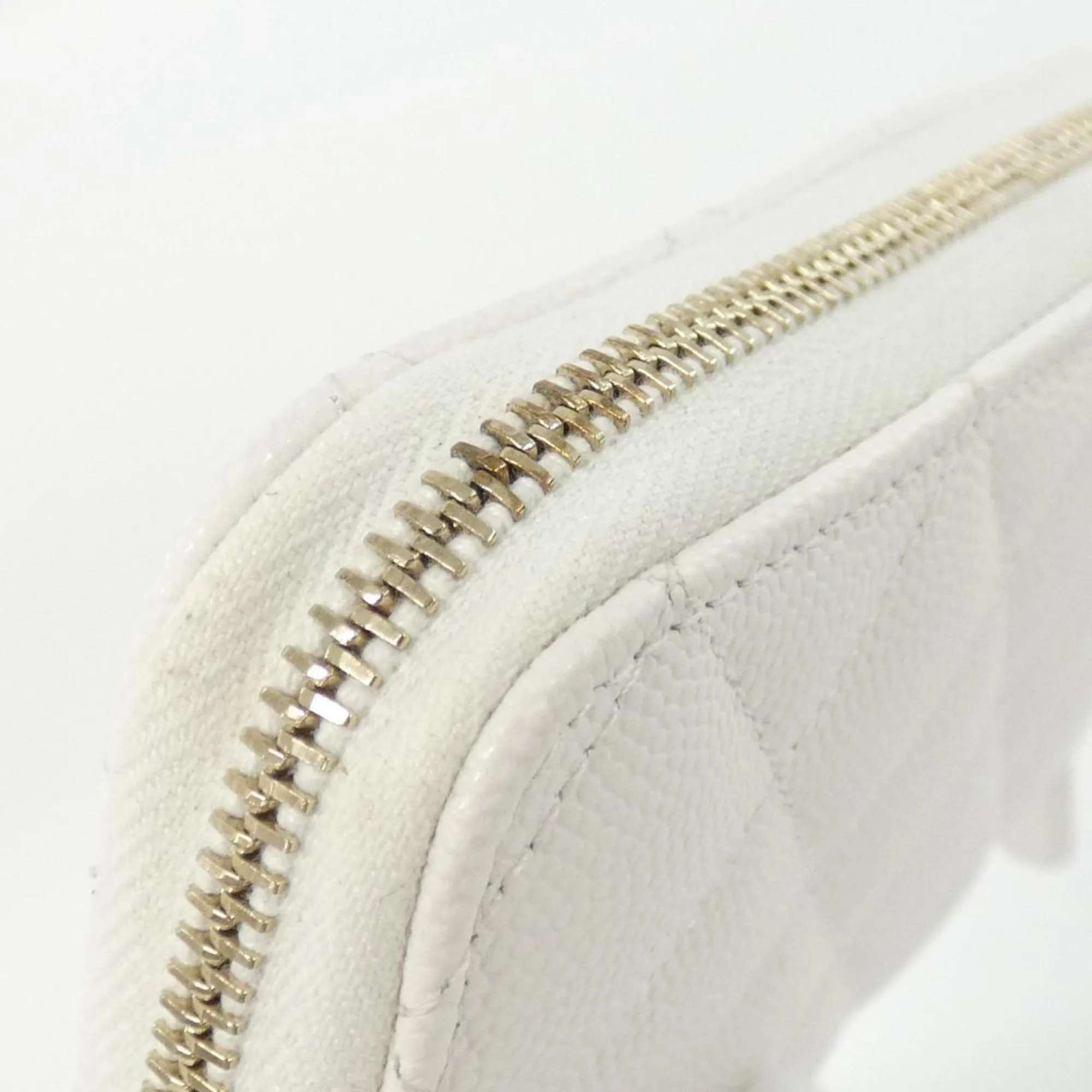 Chanel Grained Calfskin Wallet (Bi-Fold) (Pre-Owned)