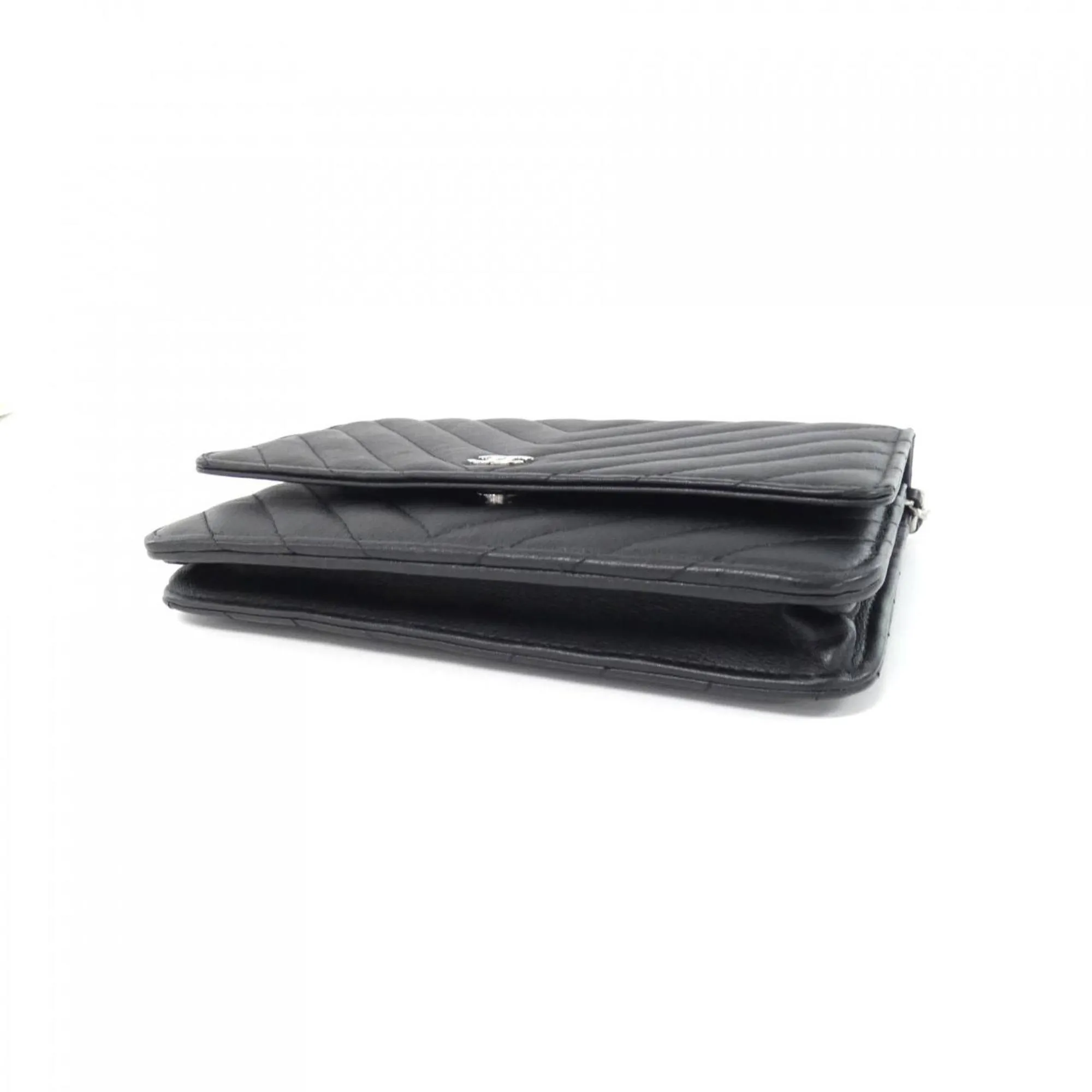 Chanel Leather Chain/Shoulder Wallet (Pre-Owned)
