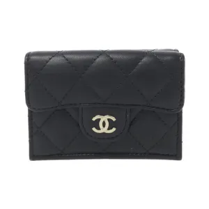Chanel  Leather Wallet (Bi-Fold) (Pre-Owned)