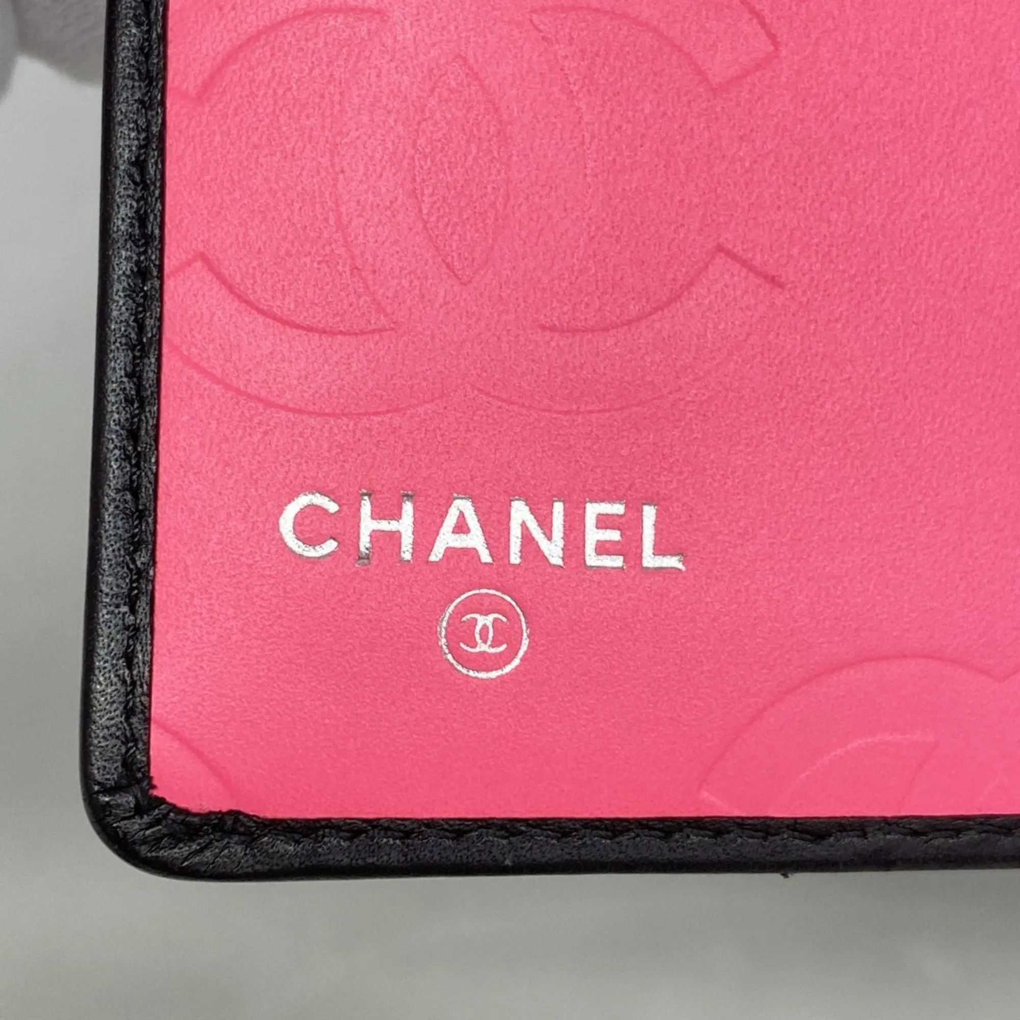 Chanel Patent Leather Leather Long Wallet (Bi-Fold) (Pre-Owned)