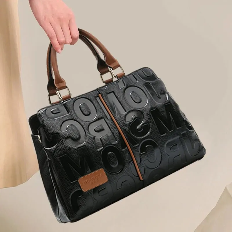 Classic Charm: Genuine Leather Tote for Women's Luxury Fashion