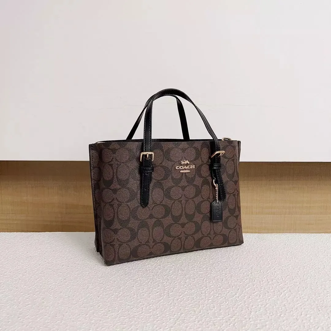 COACH C4250 Outlet Mollie Tote