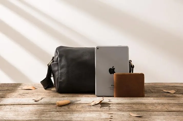 Cool Small Leather Black Mens Messenger Bags Shoulder Bags  for Men