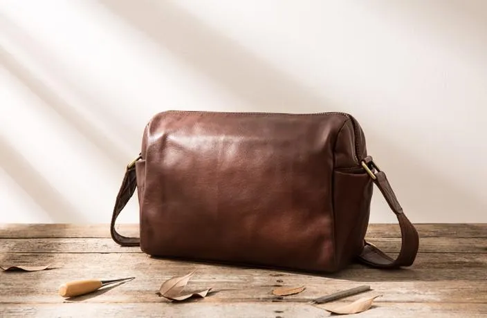 Cool Small Leather Black Mens Messenger Bags Shoulder Bags  for Men