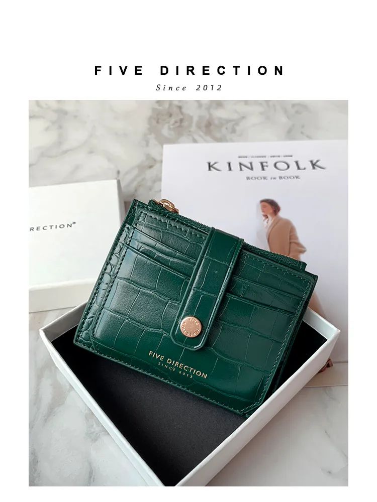 Cute Women Black Vegan Leather Small Card Holder Crocodile Pattern Card Wallets Slim Card Holders Credit Card Holder For Women
