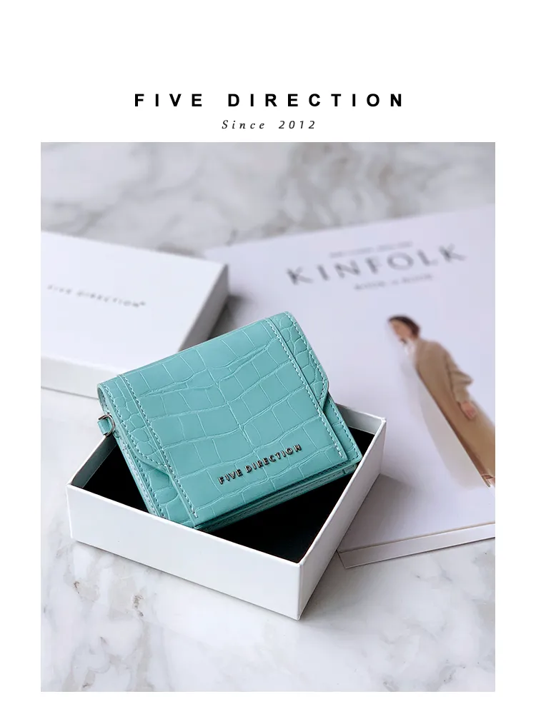 Cute Women Mint Green Vegan Leather Small Card Holder Crocodile Pattern Card Wallets Slim Change Wallet For Women
