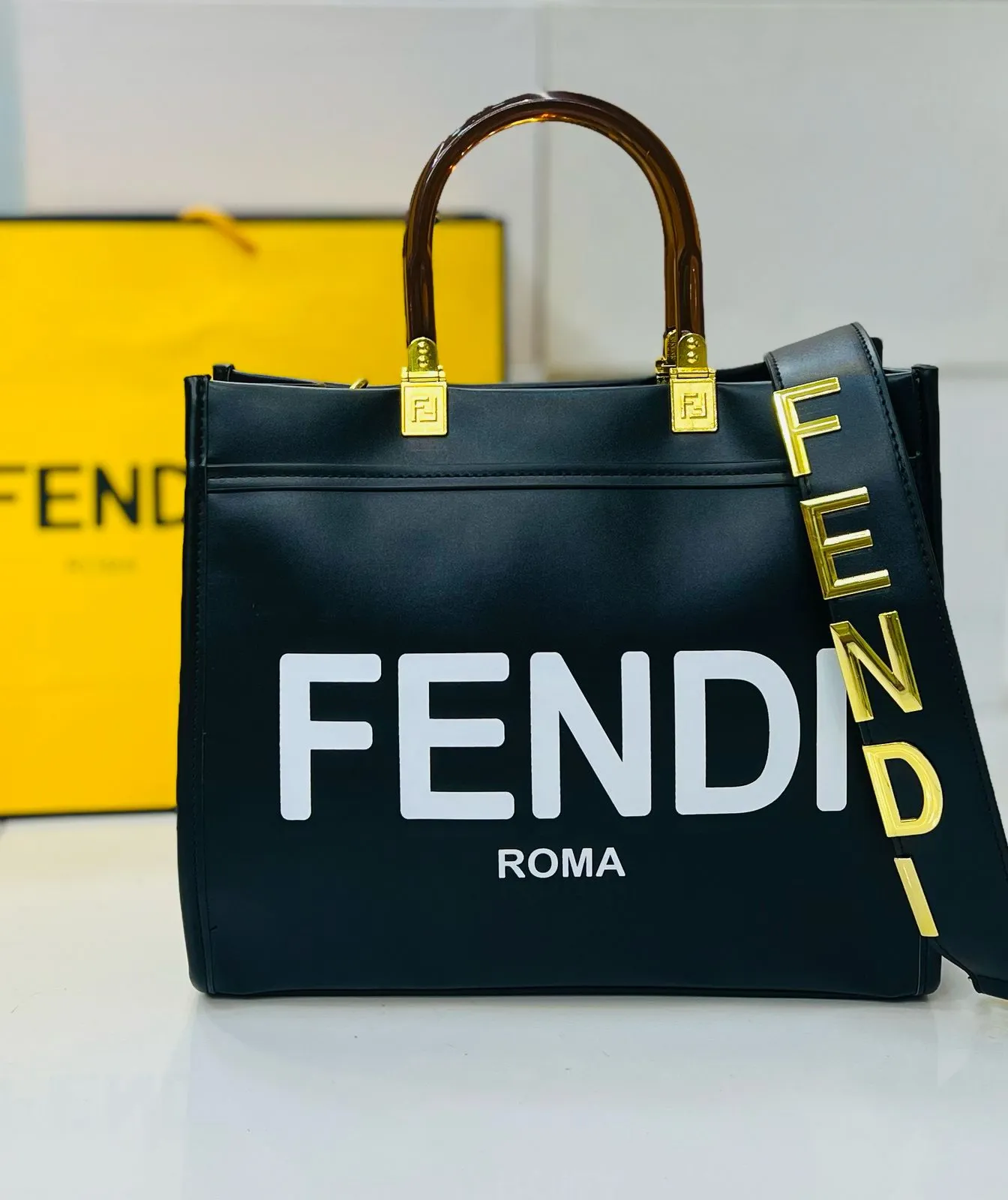 FENDI HAND BAG