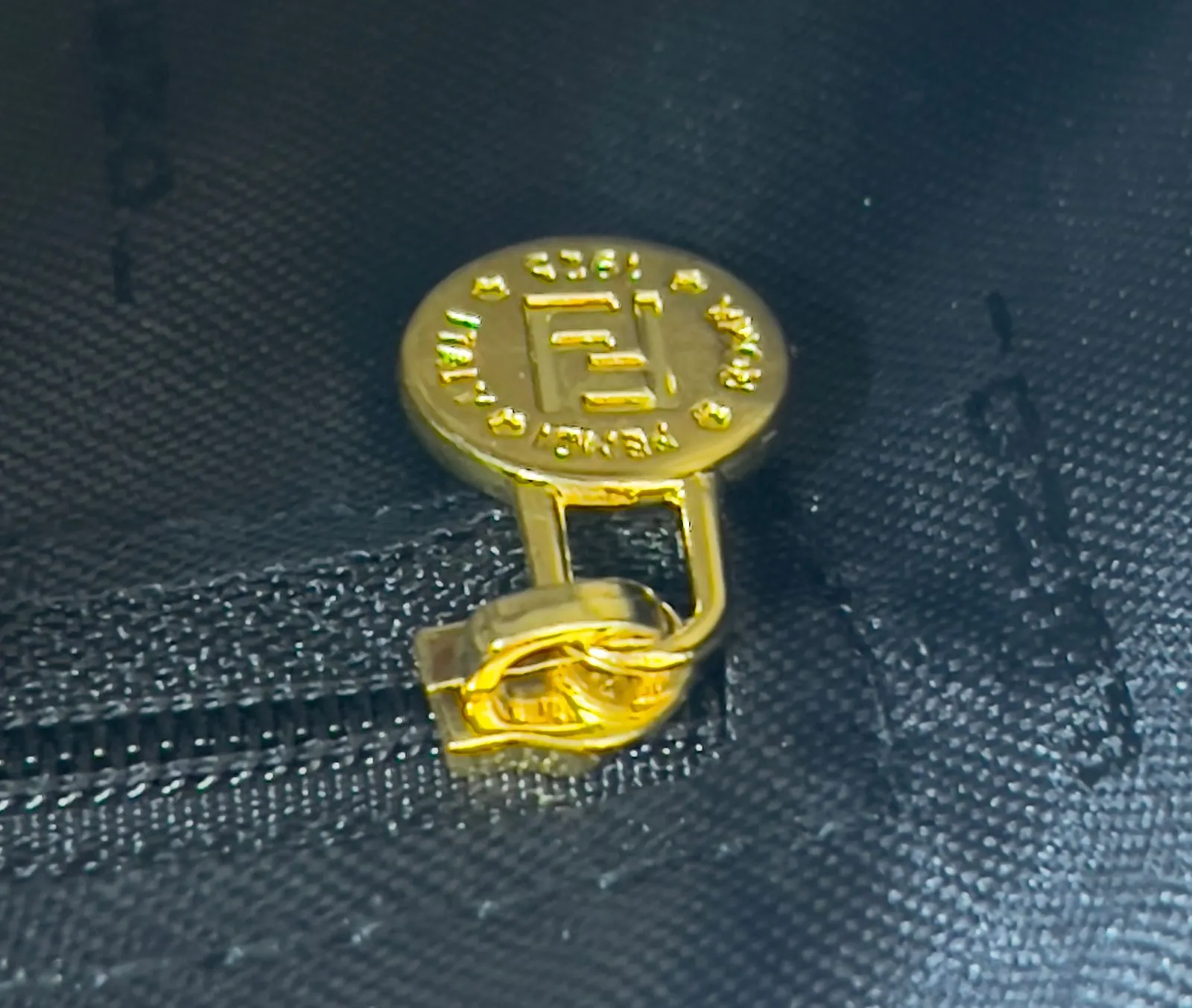 FENDI HAND BAG