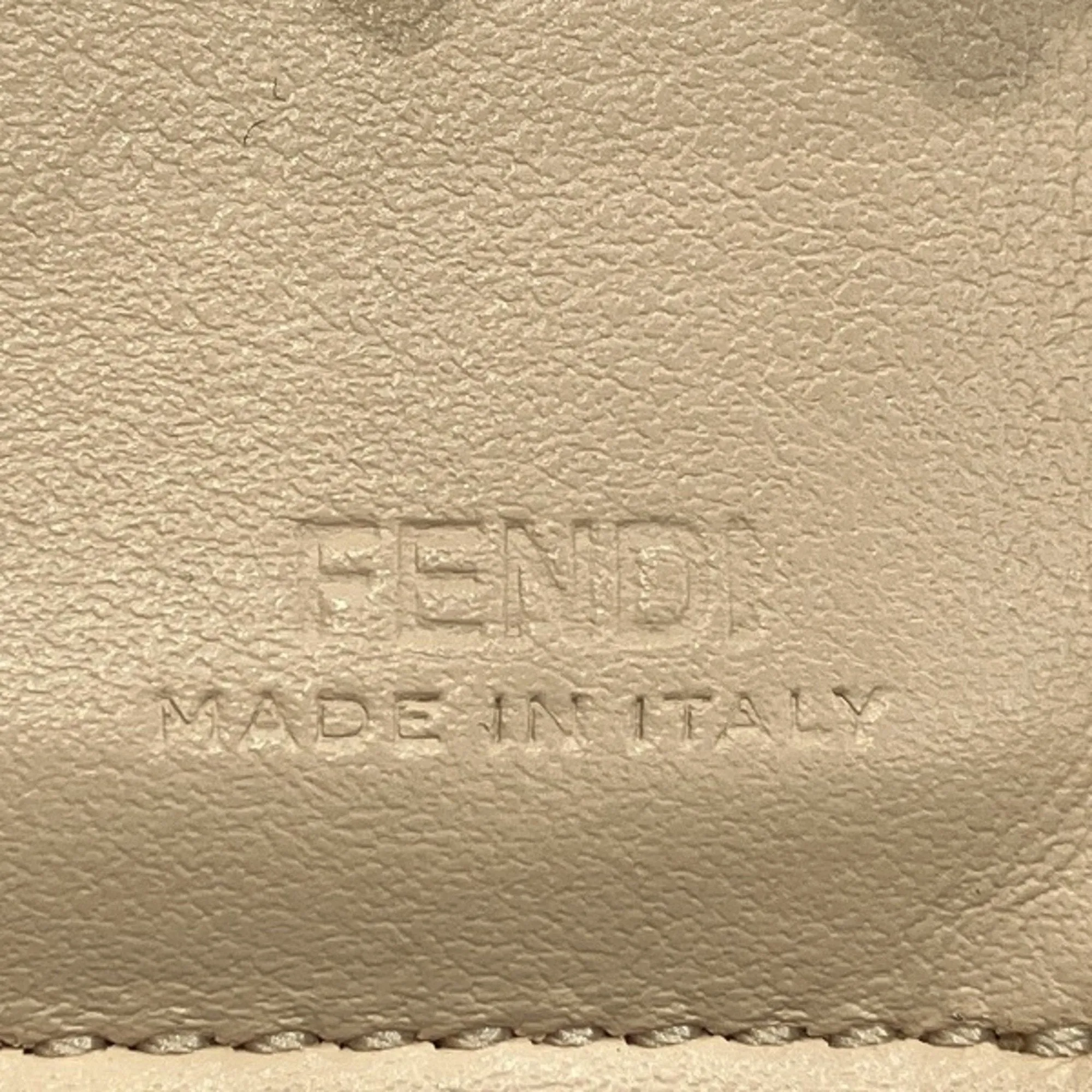 Fendi  pink Leather Wallet (Bi-Fold) (Pre-Owned)