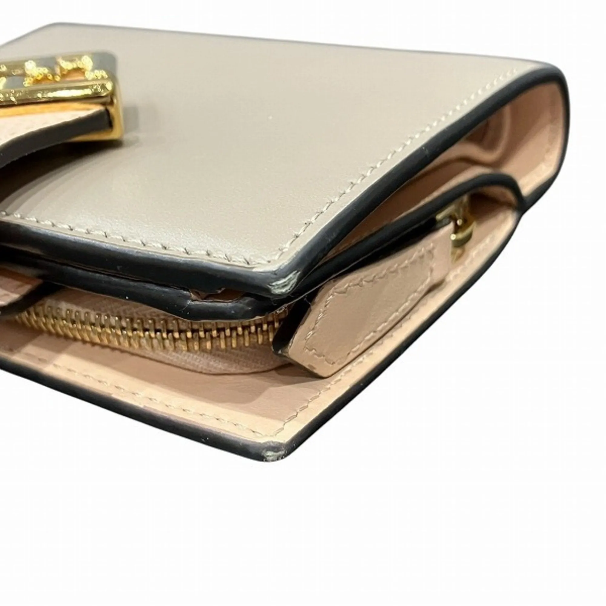 Fendi  pink Leather Wallet (Bi-Fold) (Pre-Owned)