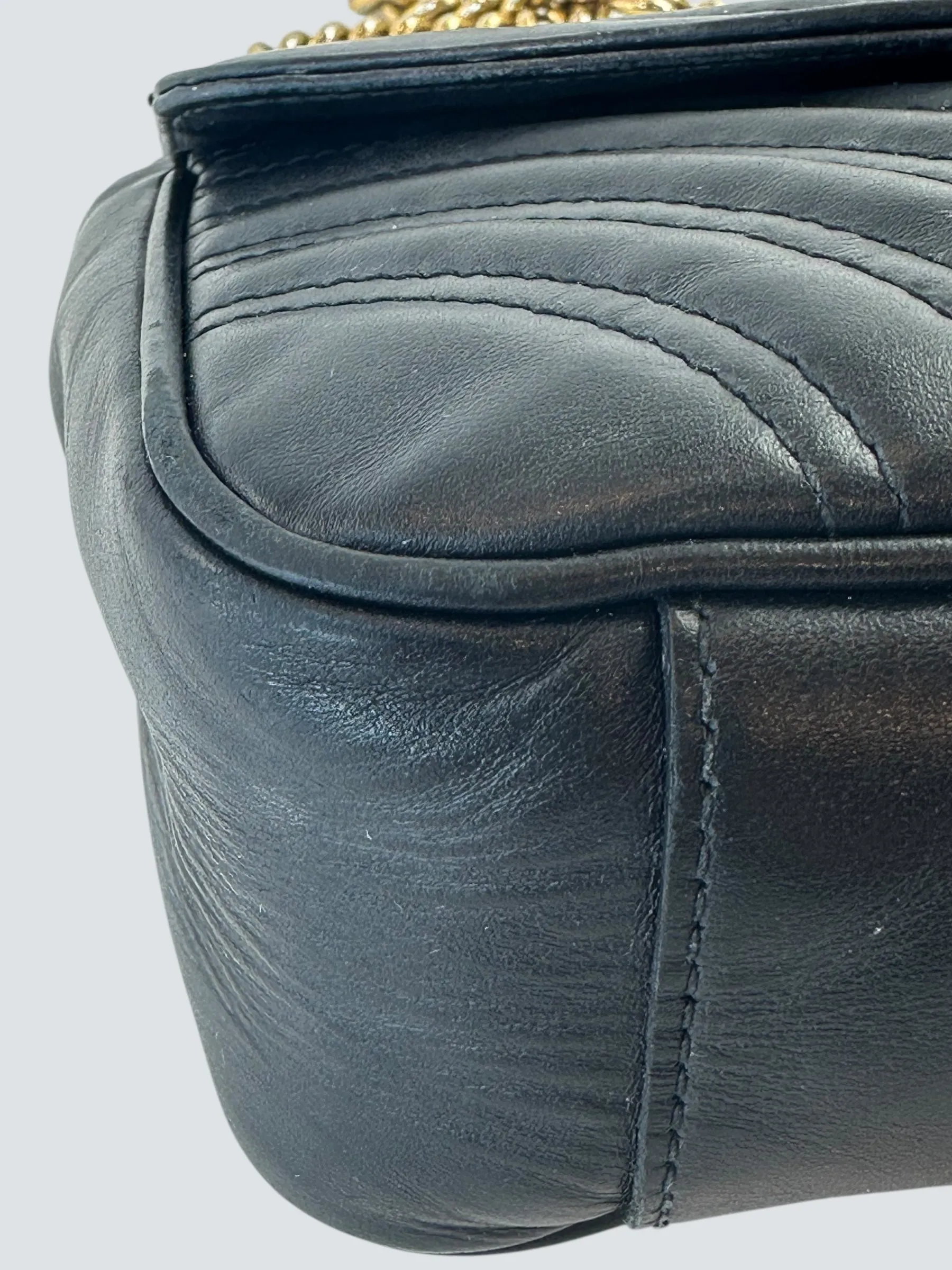 Gucci Black Leather Marmont handbag