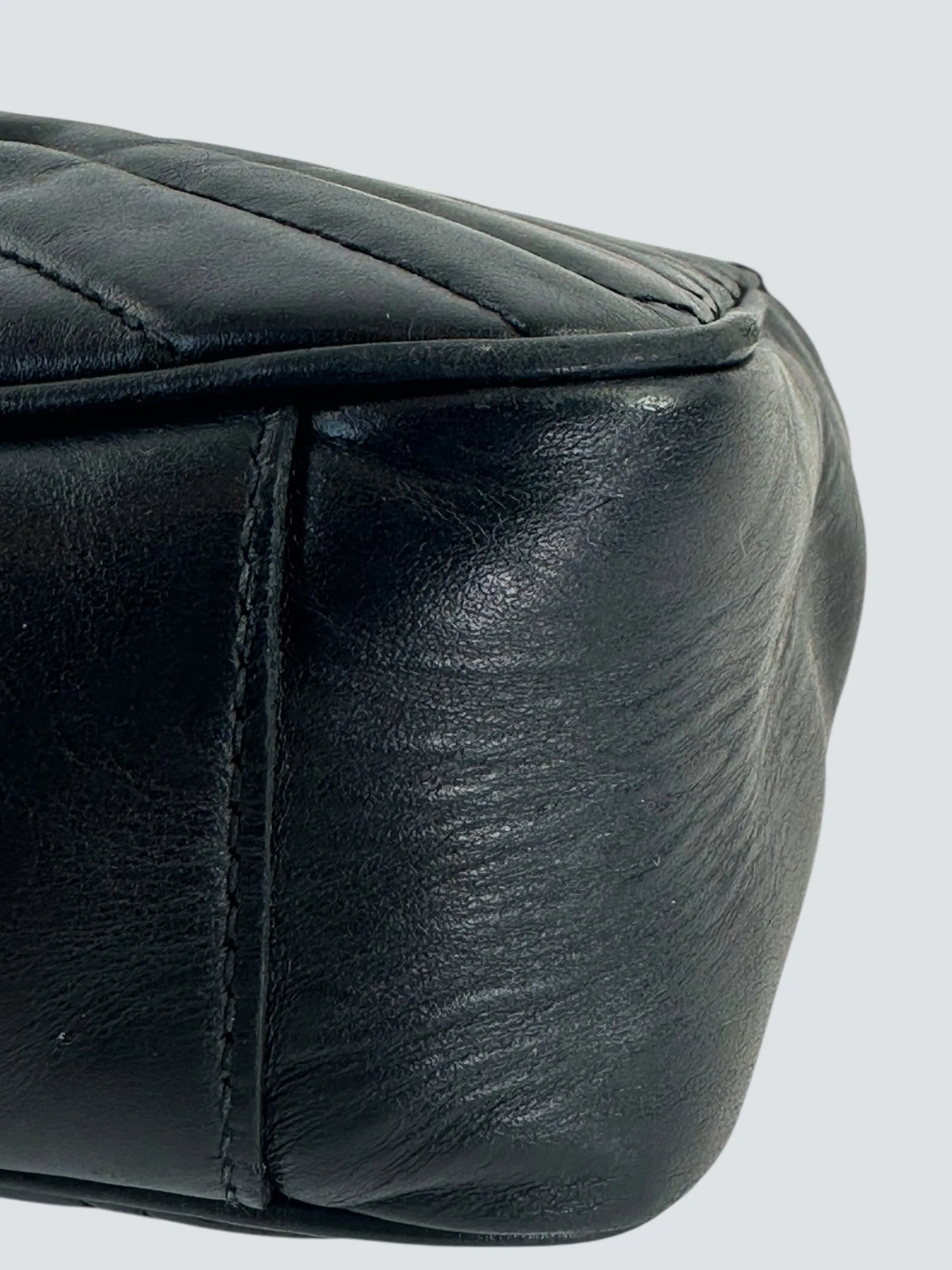 Gucci Black Leather Marmont handbag
