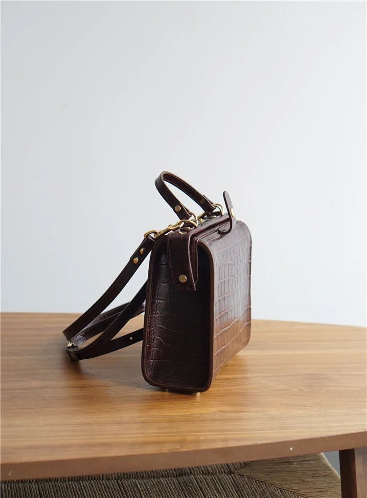 Handmade Womens Stylish Square Red Leather Doctor Handbag Side Purse Doctor Purse for Women