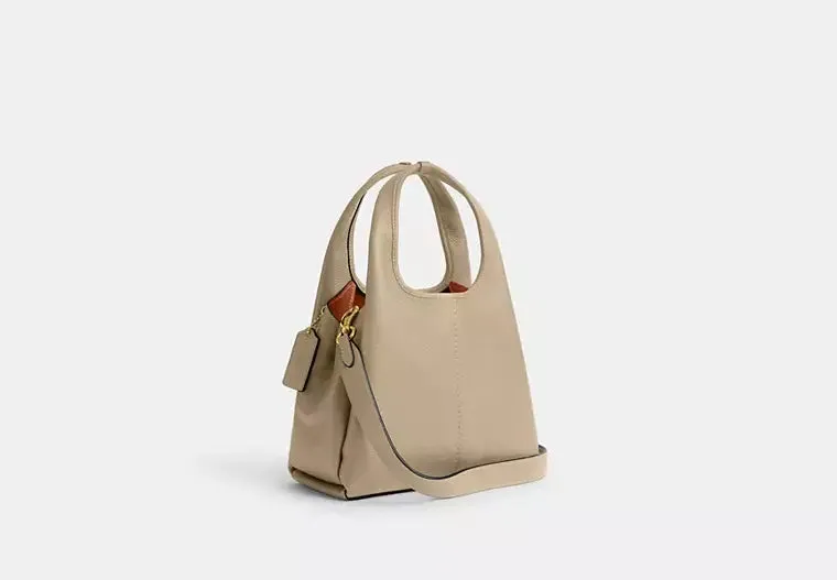 Lana Shoulder Bag 23