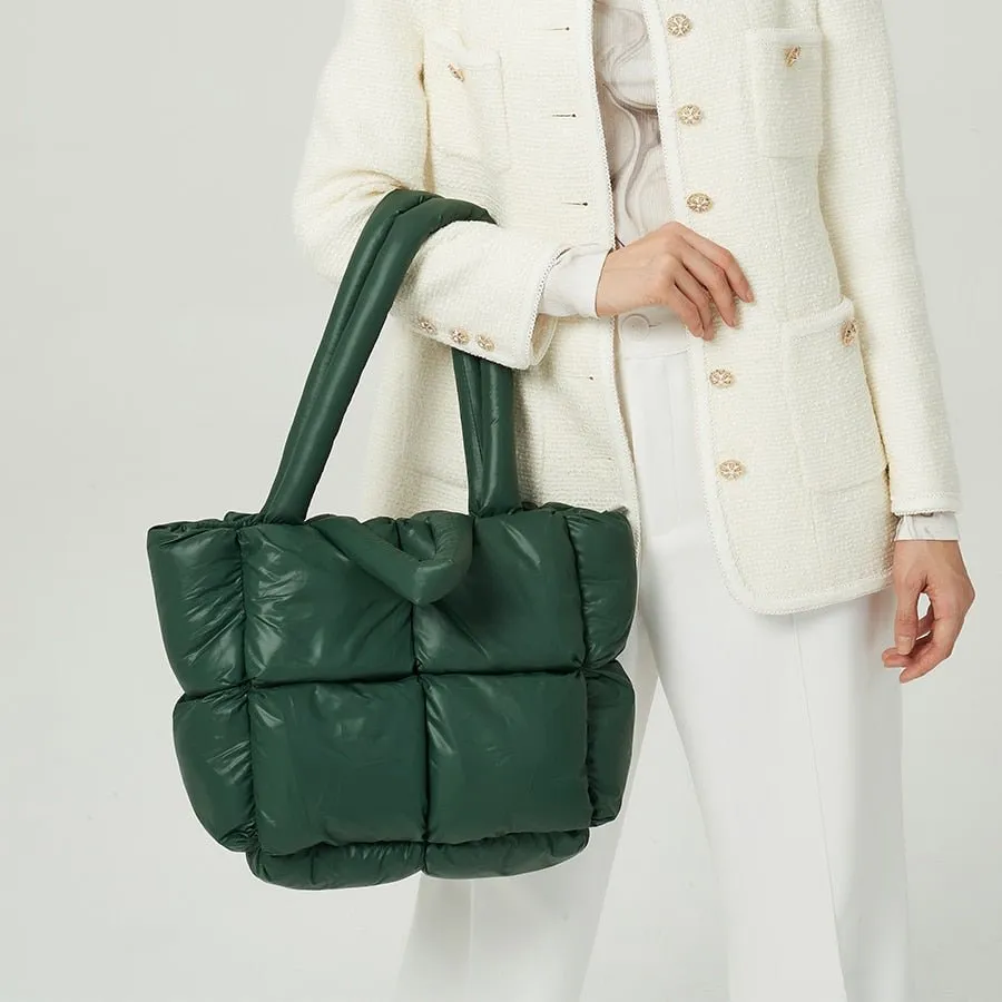 LARGE TOTE PADDED HANDBAGS