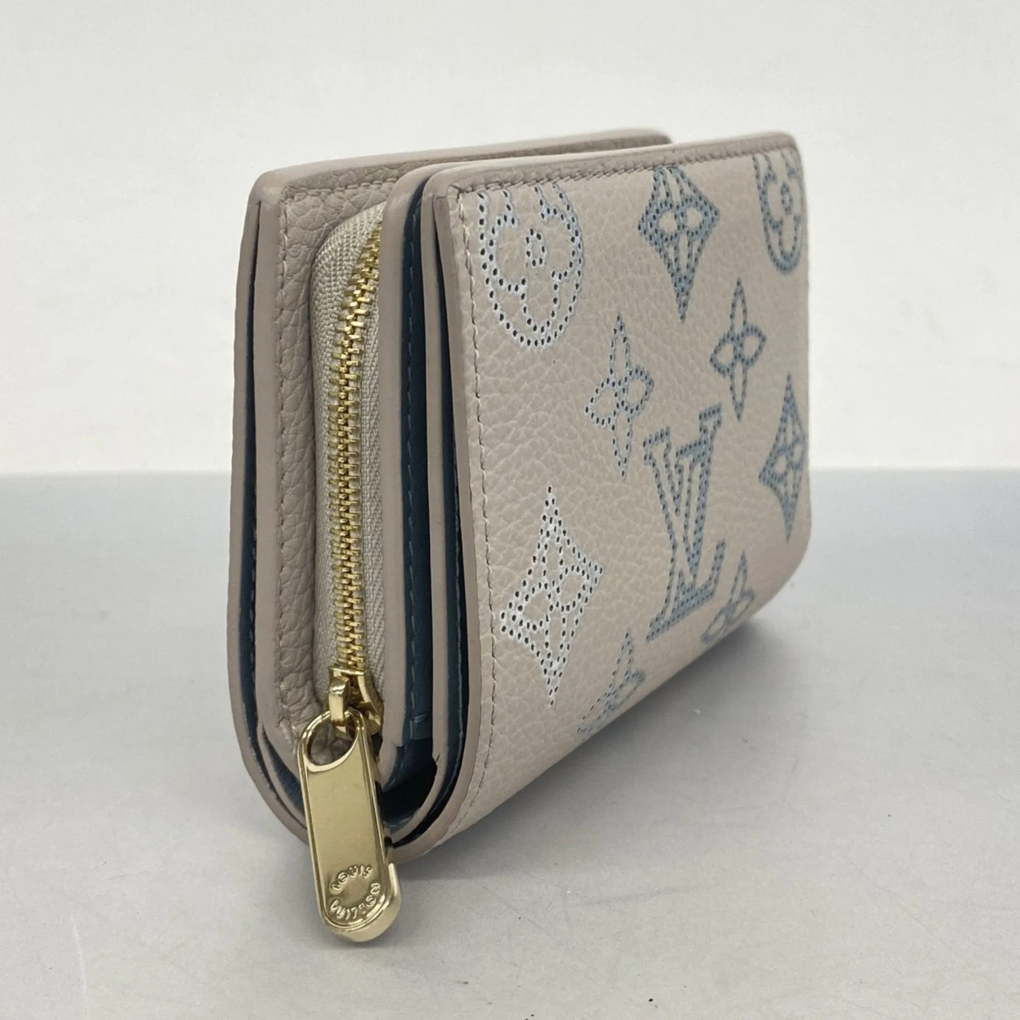 Louis Vuitton blue Wallet (Bi-Fold) (Pre-Owned)