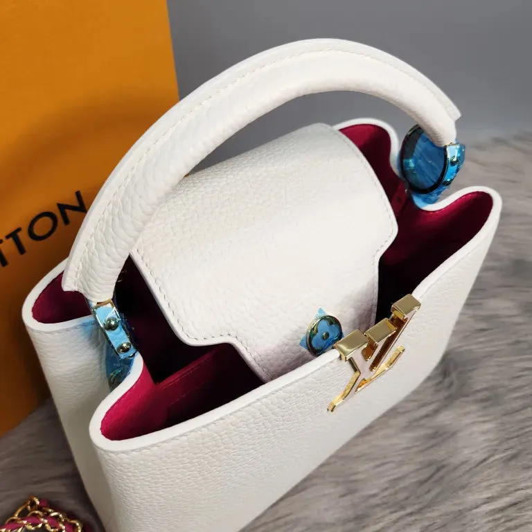 Louis Vuitton Capucines Taurillon Bag ??White