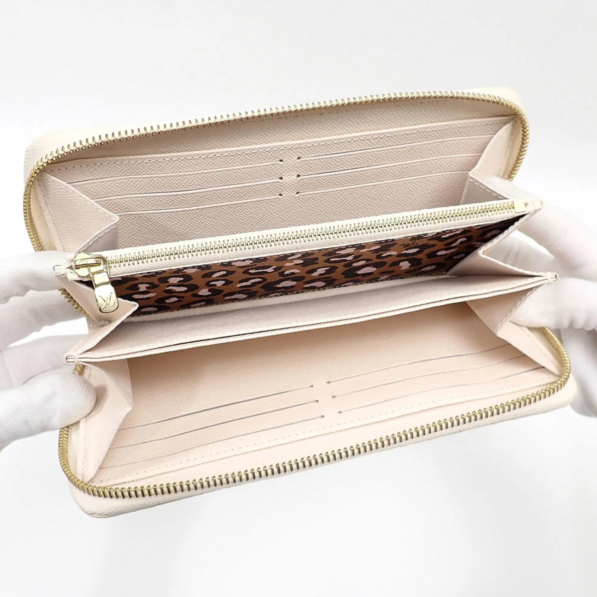 Louis Vuitton Coated Canvas Long Wallet (Bi-Fold) (Pre-Owned)
