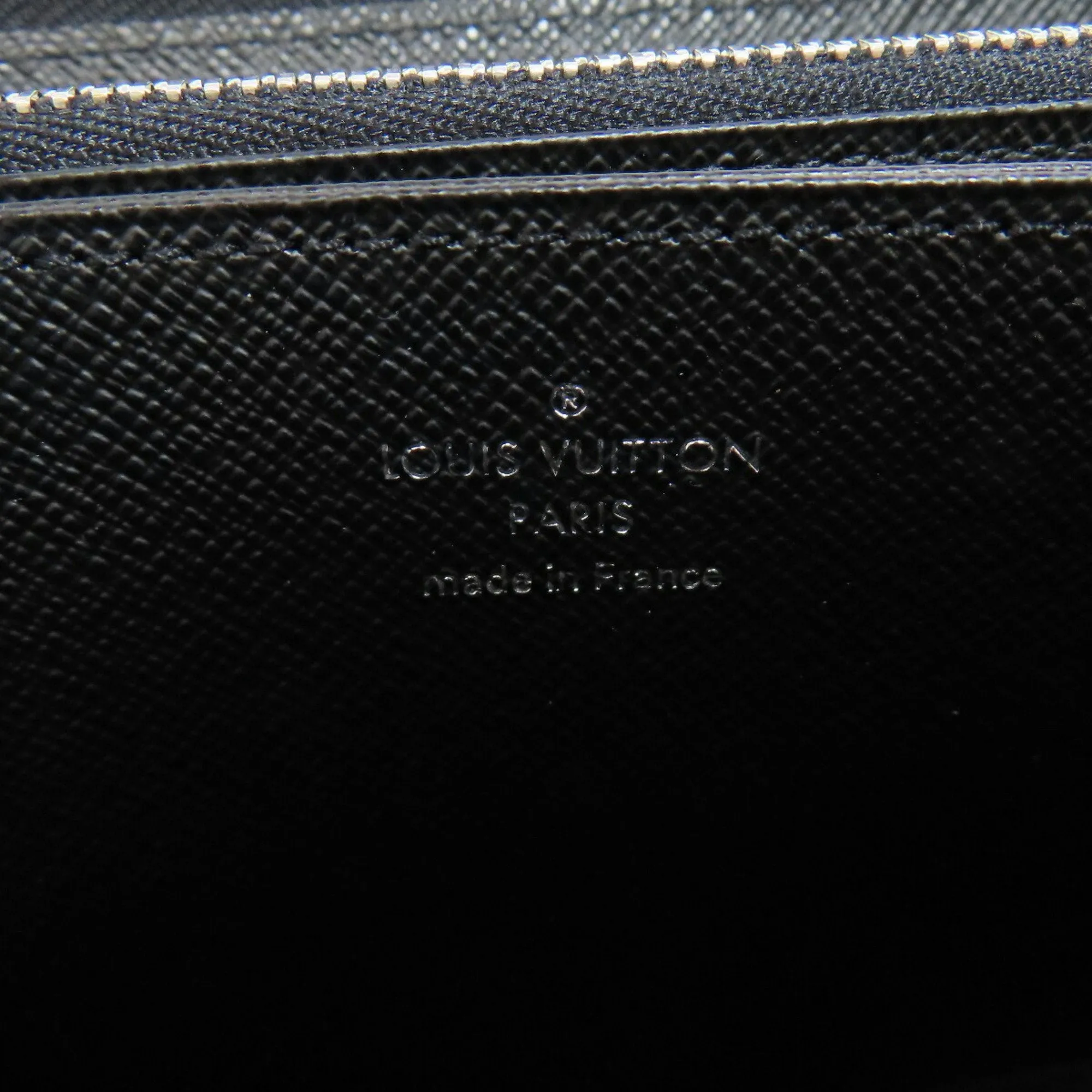Louis Vuitton Epi Leather Long Wallet (Bi-Fold) (Pre-Owned)