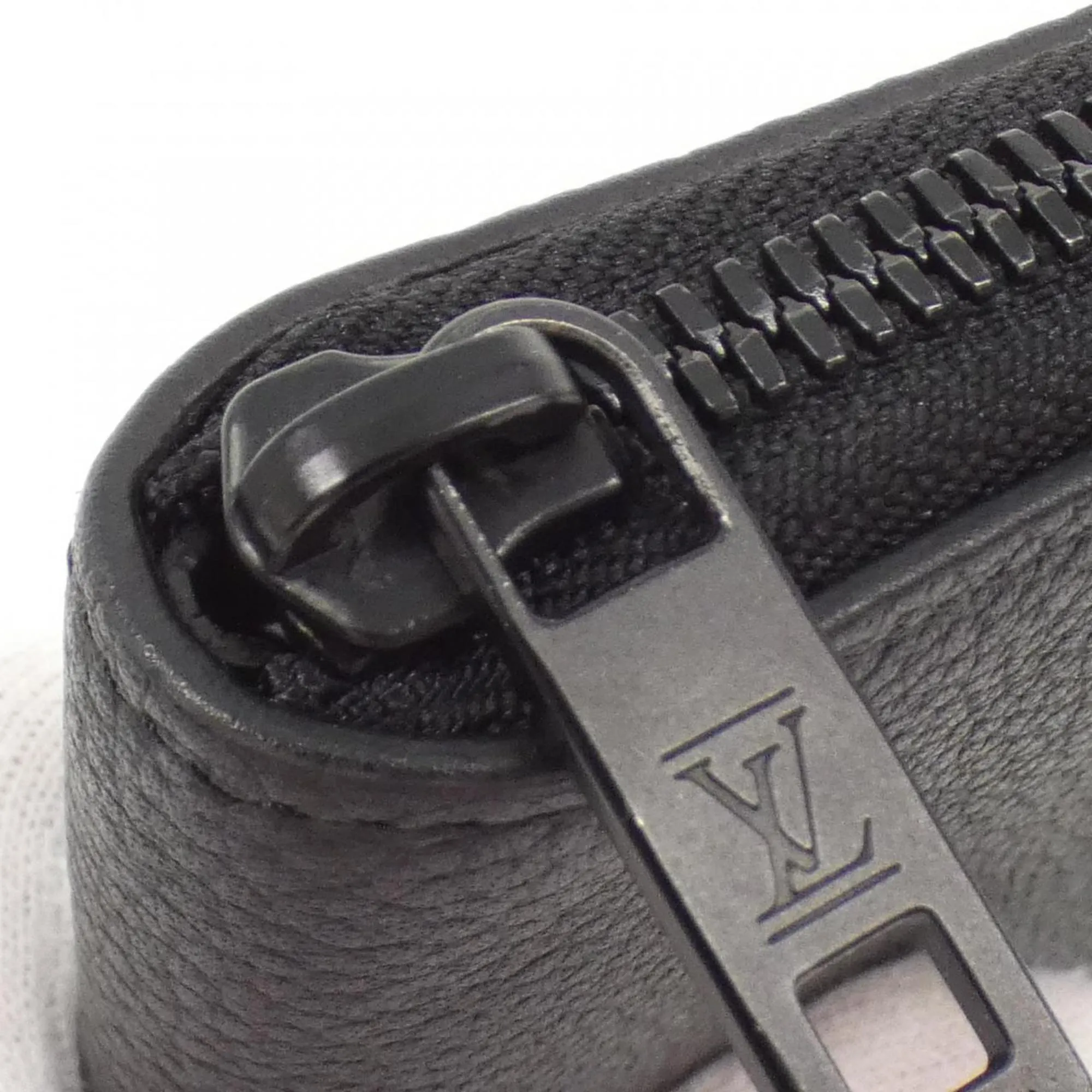 Louis Vuitton Leather Long Wallet (Bi-Fold) (Pre-Owned)