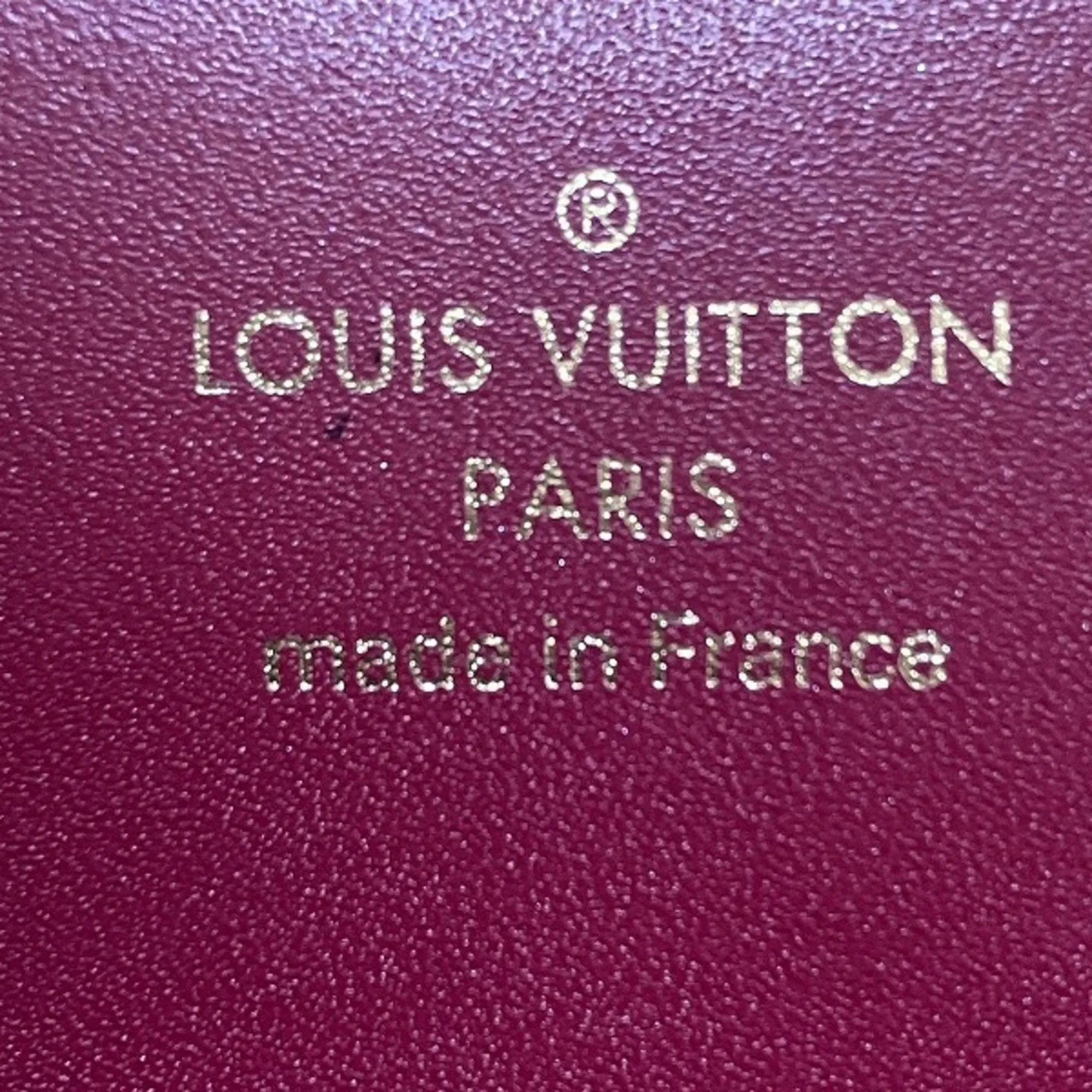 Louis Vuitton Leather Wallet (Bi-Fold) (Pre-Owned)