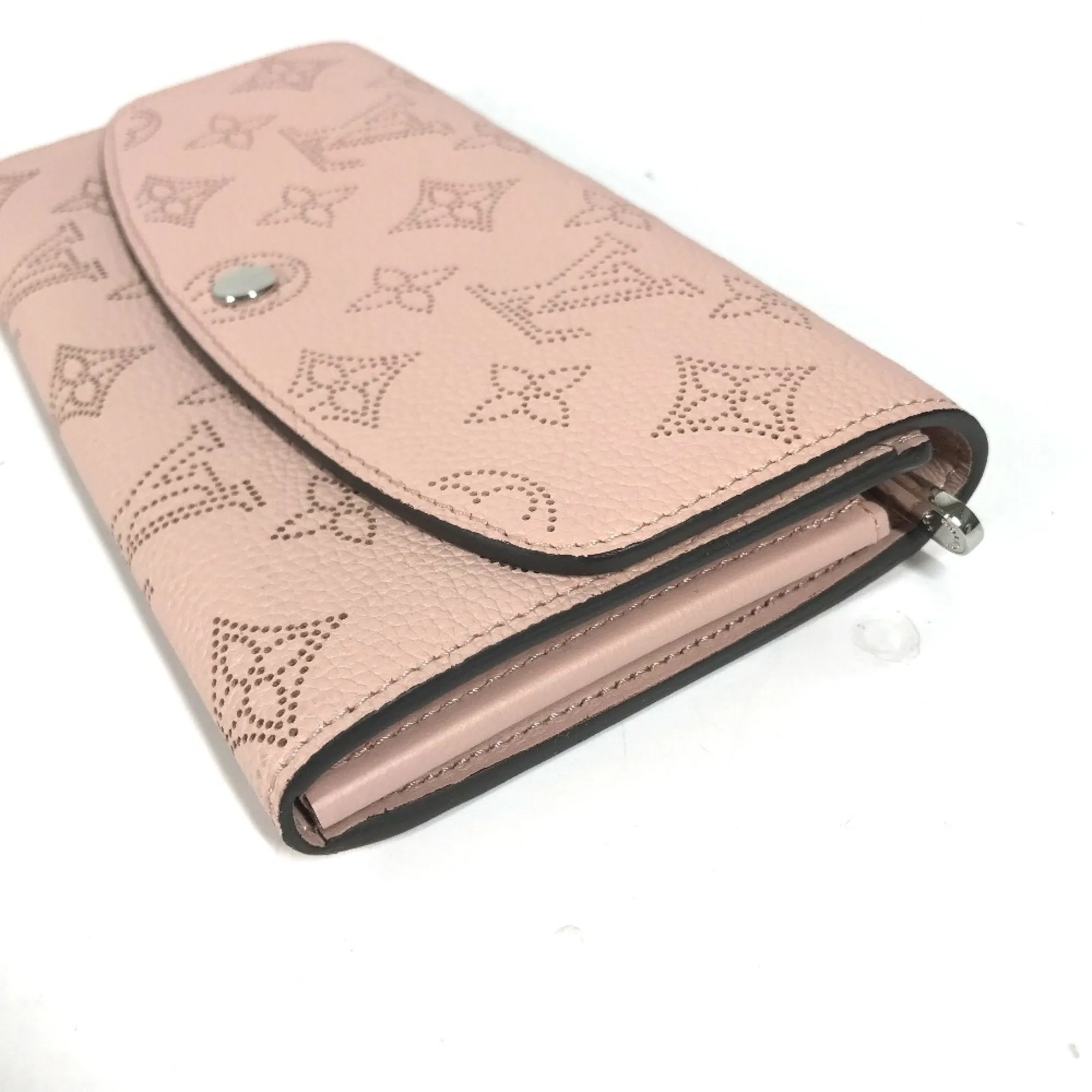 Louis Vuitton Magnolia pink Mahina Leather Long Wallet (Bi-Fold) (Pre-Owned)