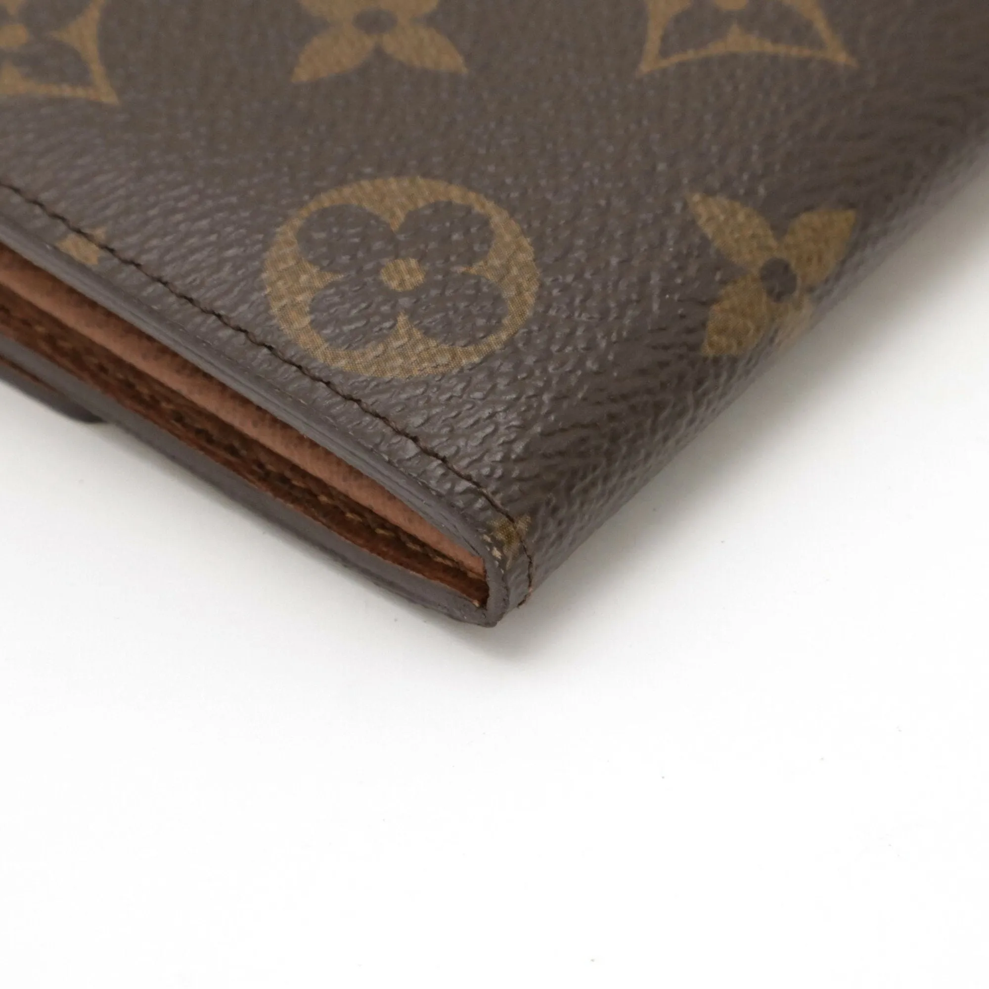 Louis Vuitton Monogram Long Wallet (Bi-Fold) (Pre-Owned)