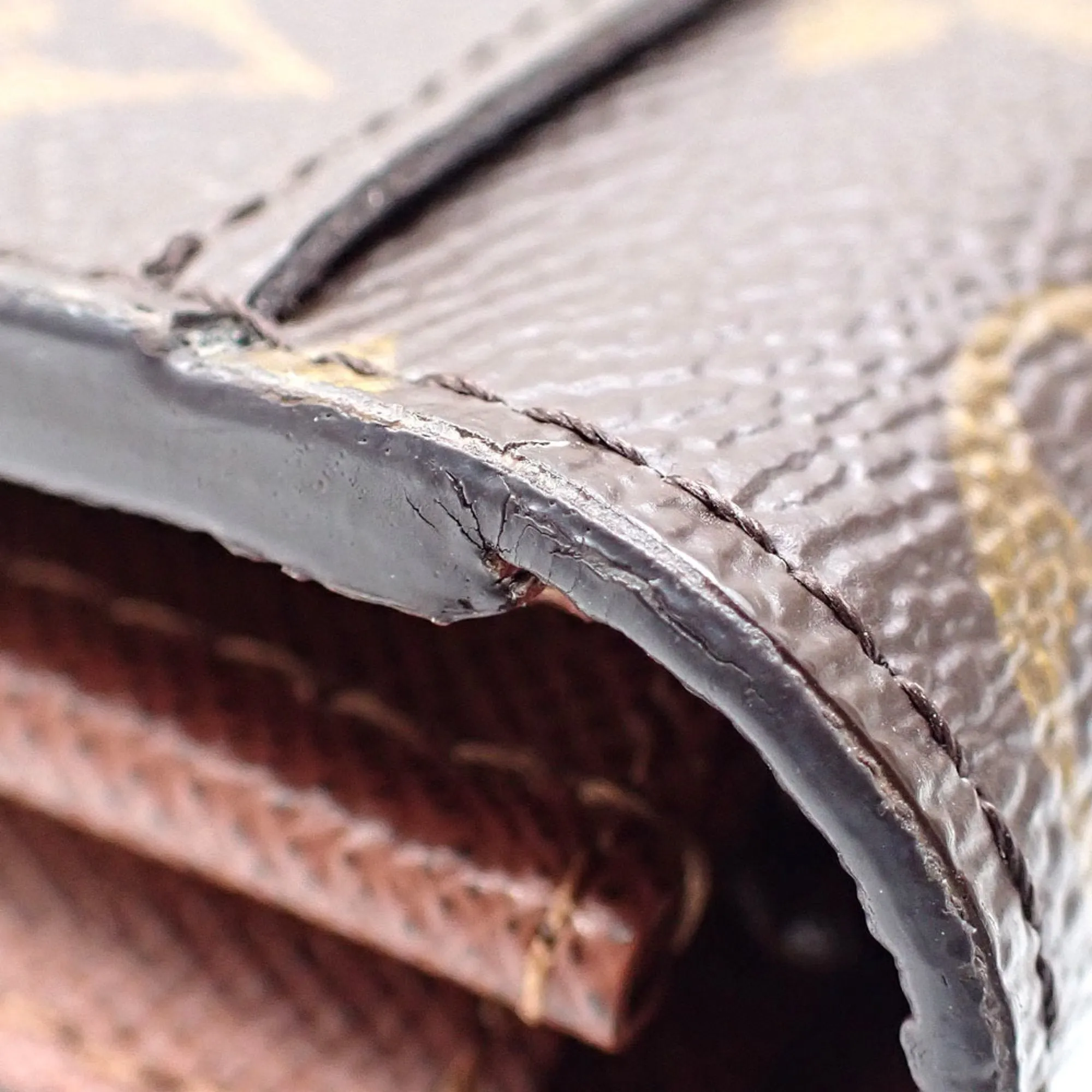 Louis Vuitton Monogram Monogram Long Wallet (Bi-Fold) (Pre-Owned)