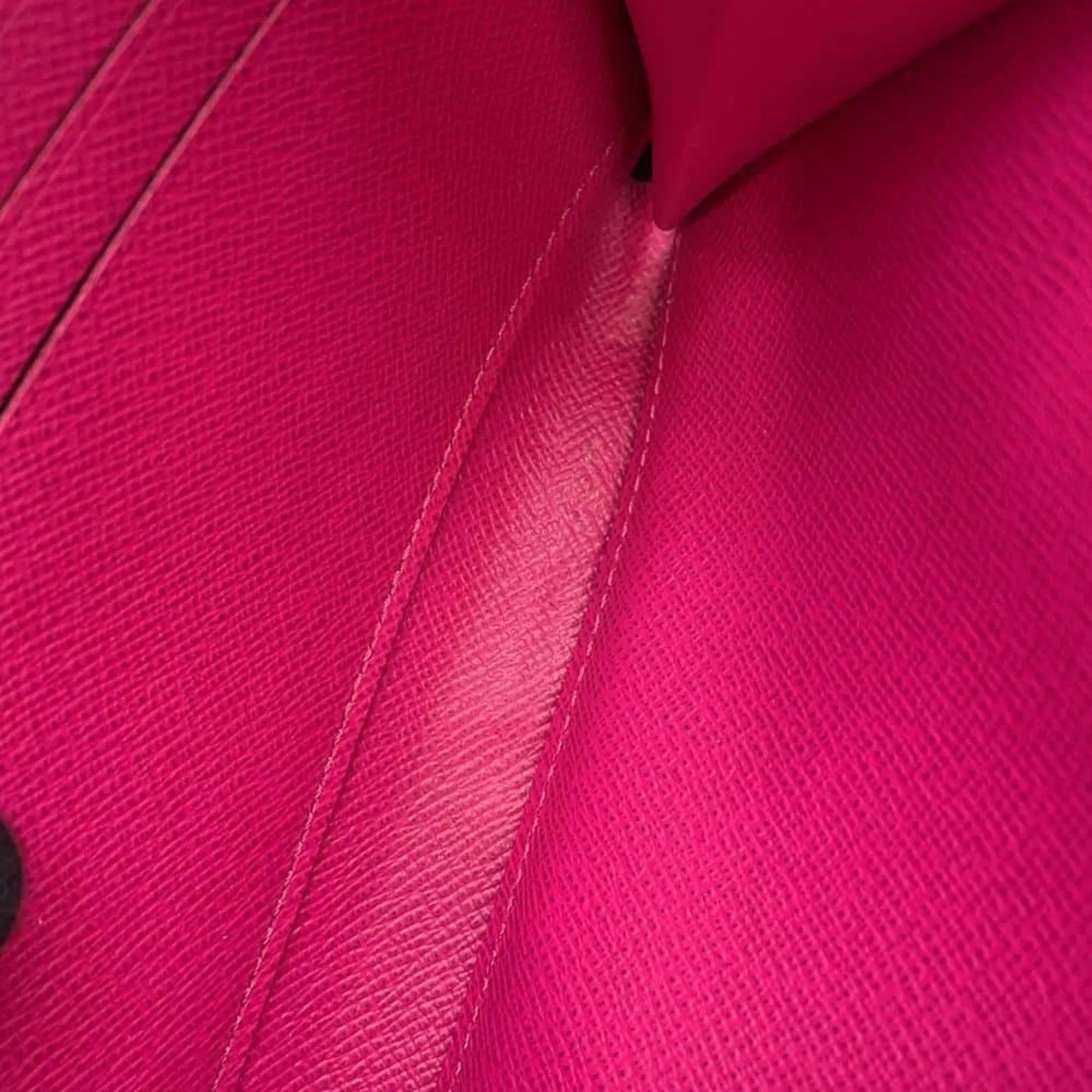 Louis Vuitton Monogram pink Monogram Long Wallet (Bi-Fold) (Pre-Owned)