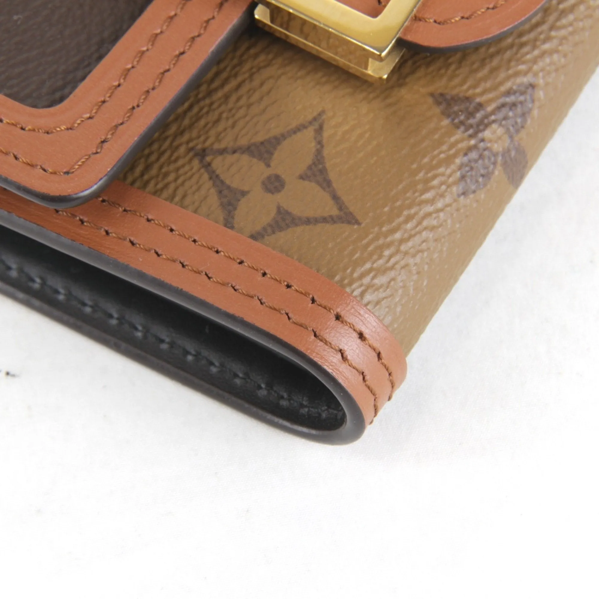 Louis Vuitton Monogram Reverse Wallet (Tri-Fold) (Pre-Owned)