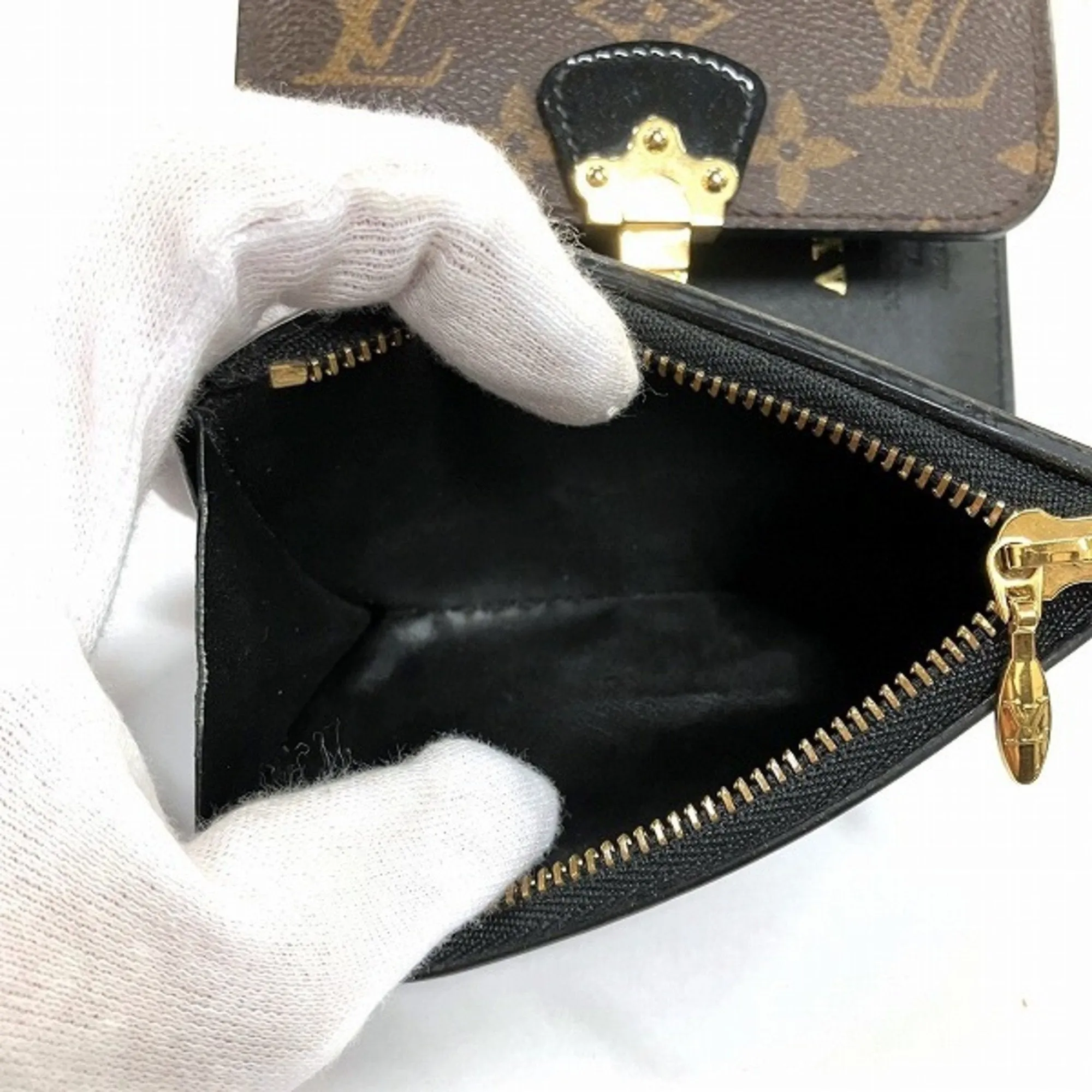 Louis Vuitton  Patent Leather Wallet (Tri-Fold) (Pre-Owned)
