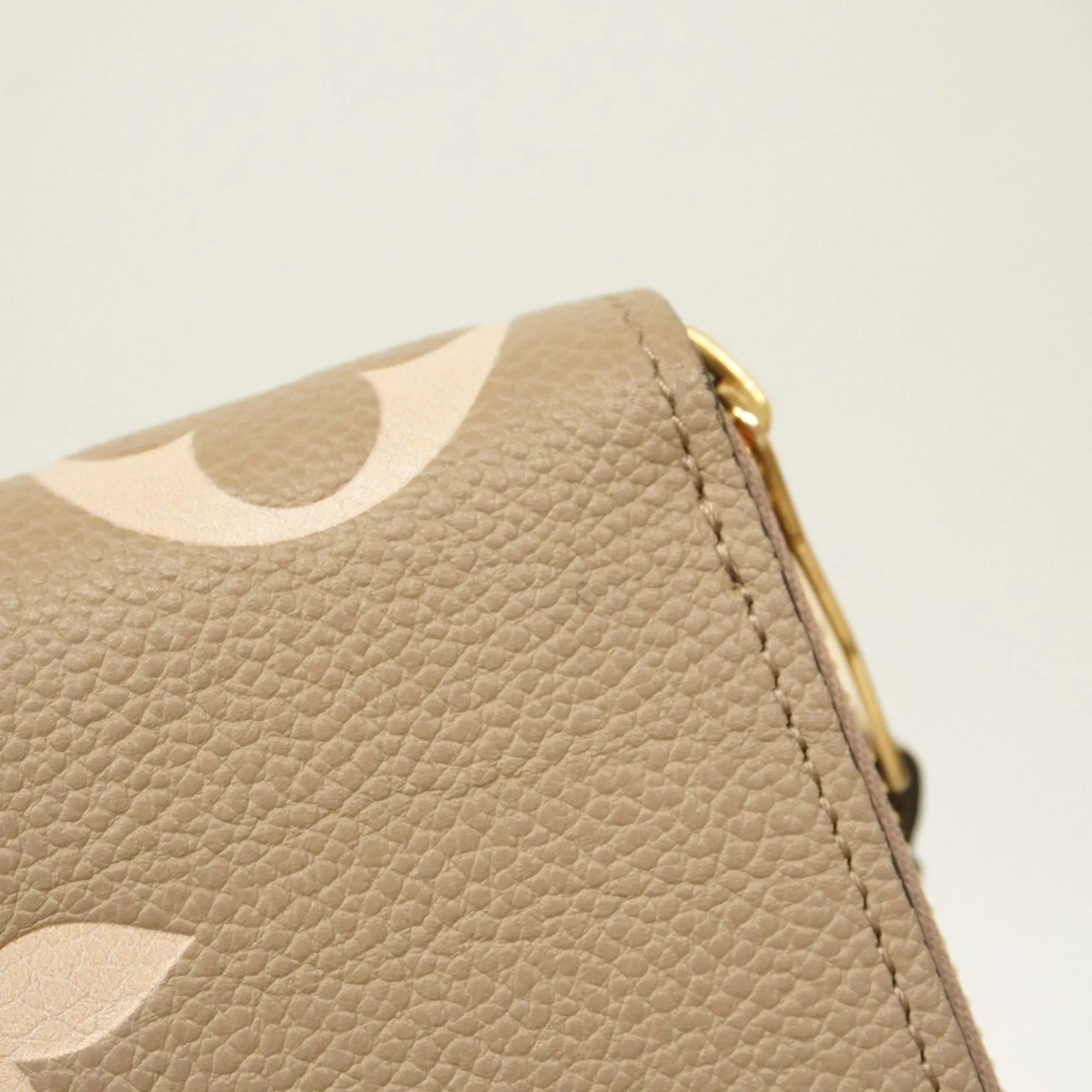 Louis Vuitton Tourterelle Long Wallet (Bi-Fold) (Pre-Owned)