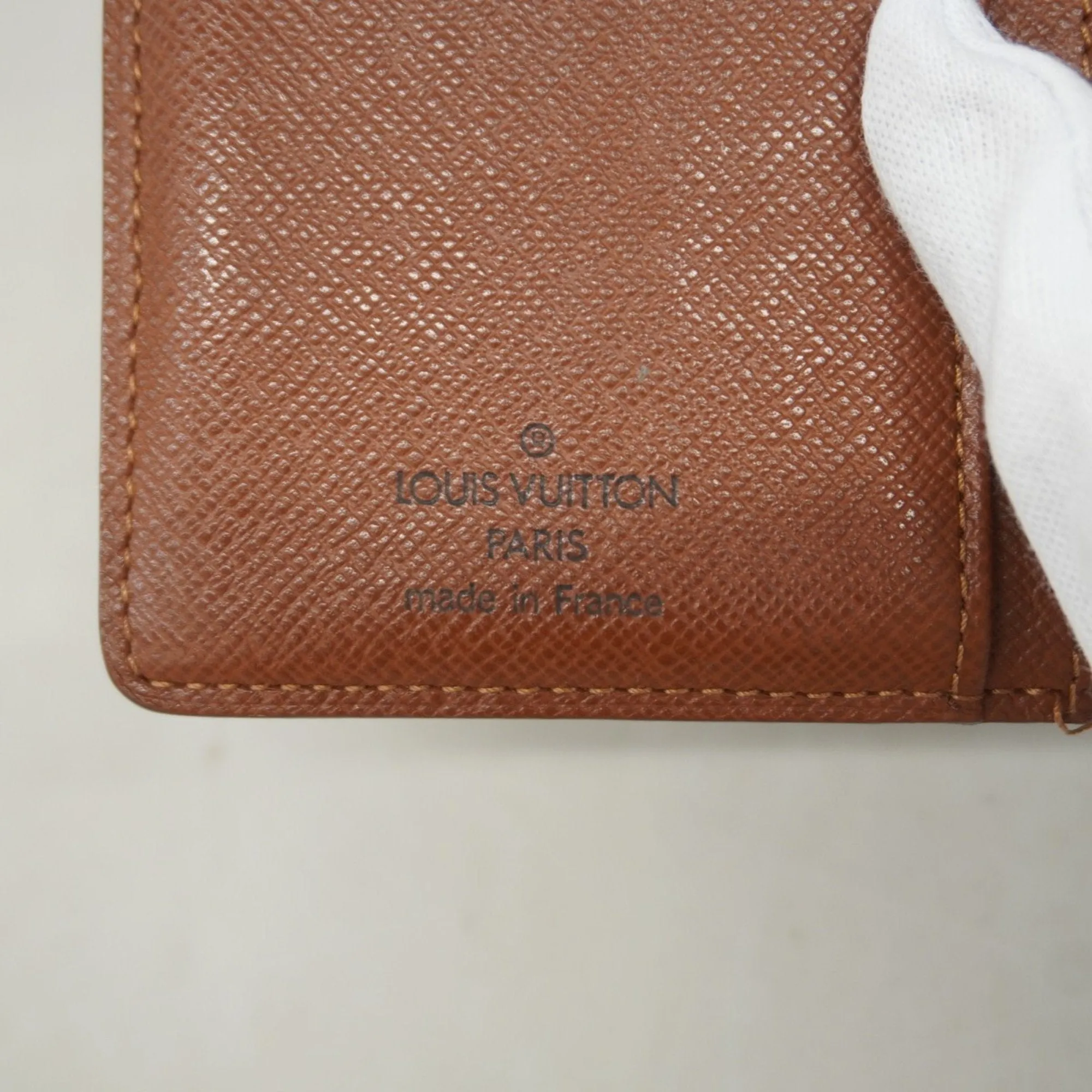 Louis Vuitton Wallet (Bi-Fold) (Pre-Owned)