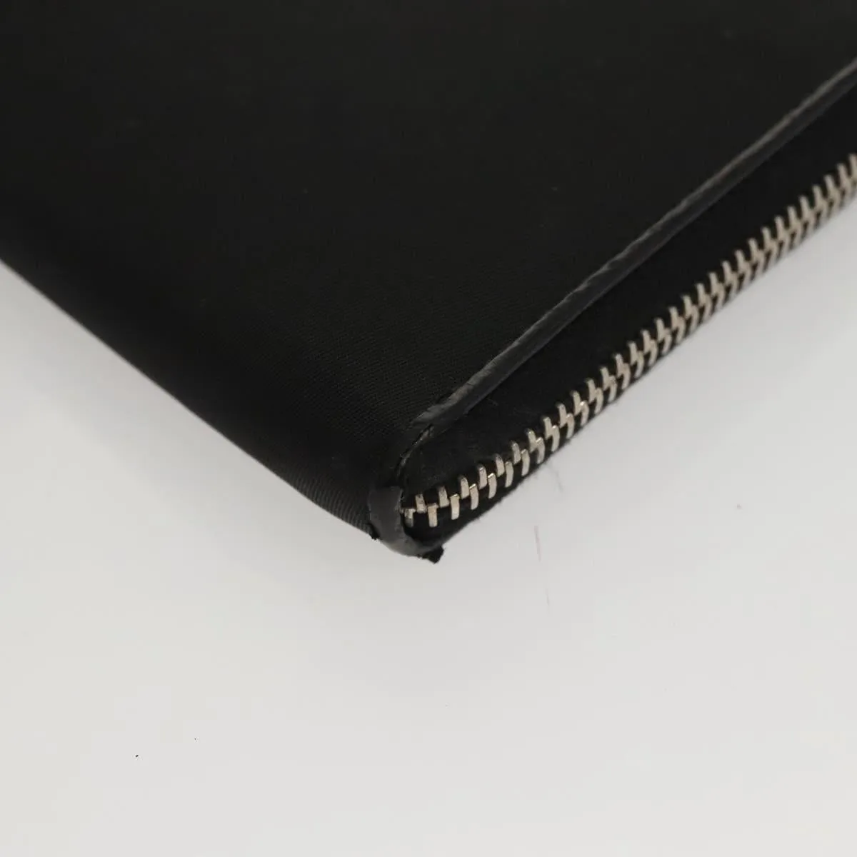 Prada Nylon Wallet (Pre-Owned)