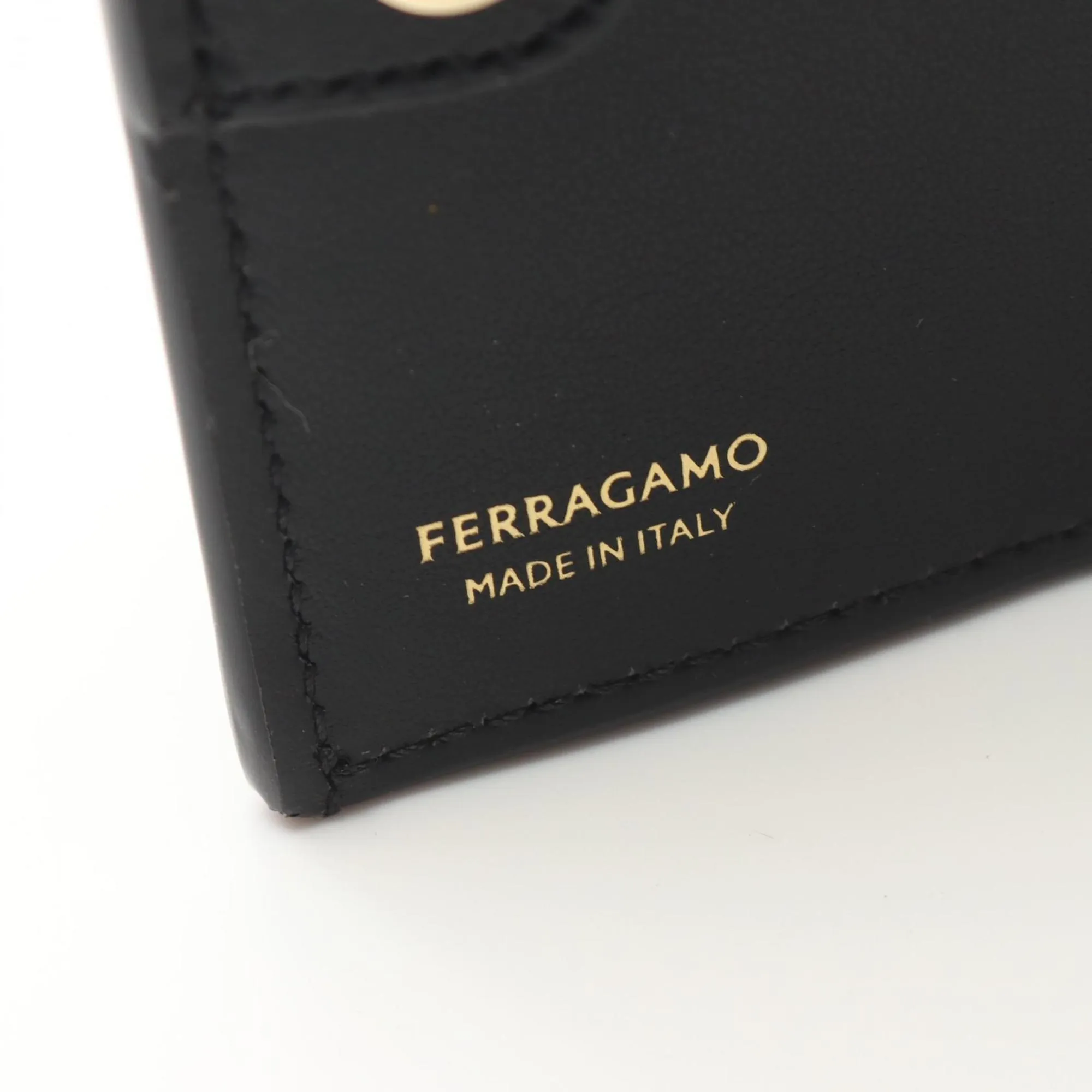 Salvatore Ferragamo Leather Wallet (Bi-Fold) (Pre-Owned)