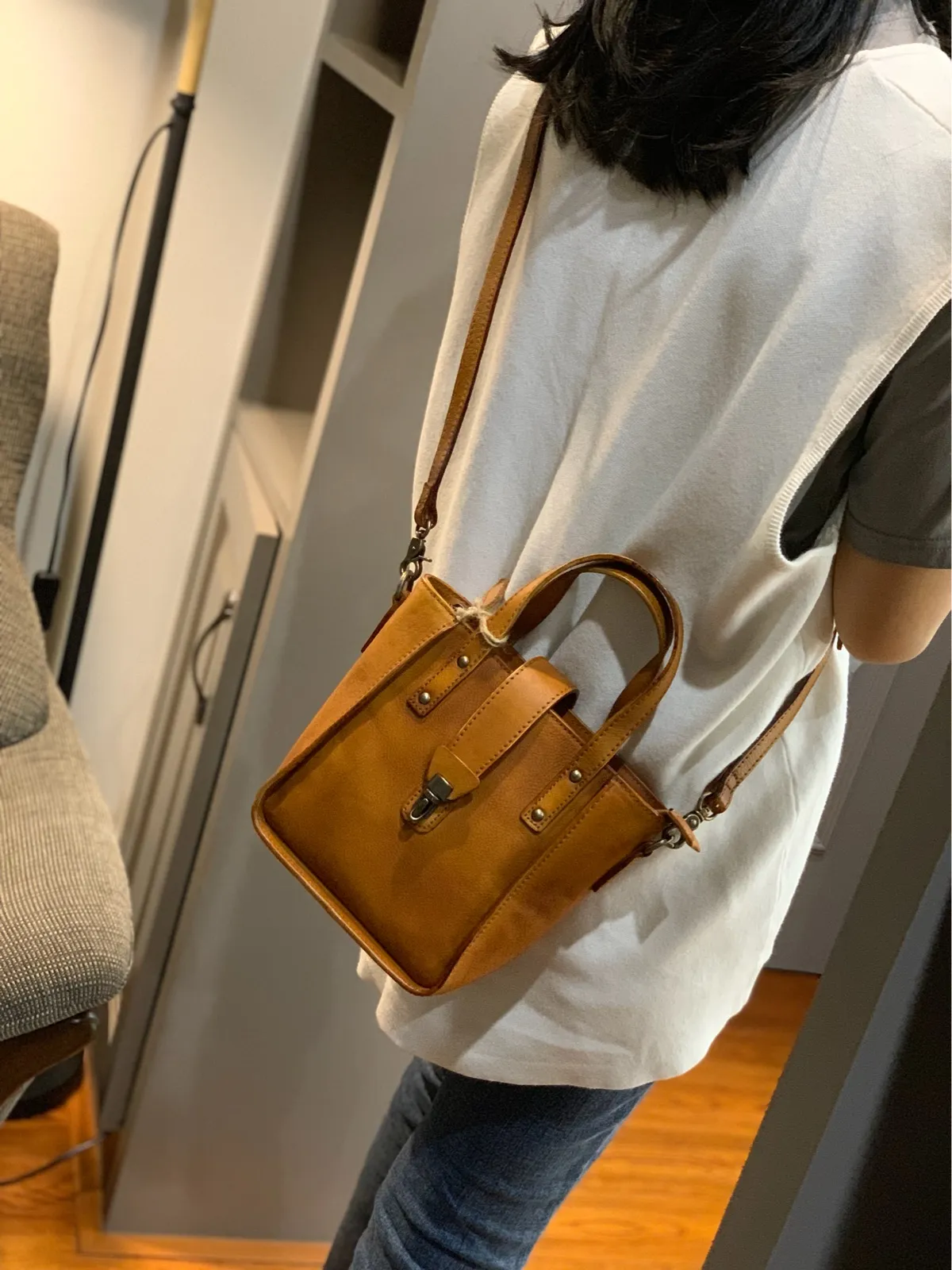 Small Vintage Brown Womens Leather Bucket Handbag Red Leather Bucket Shoulder Purse for Ladies