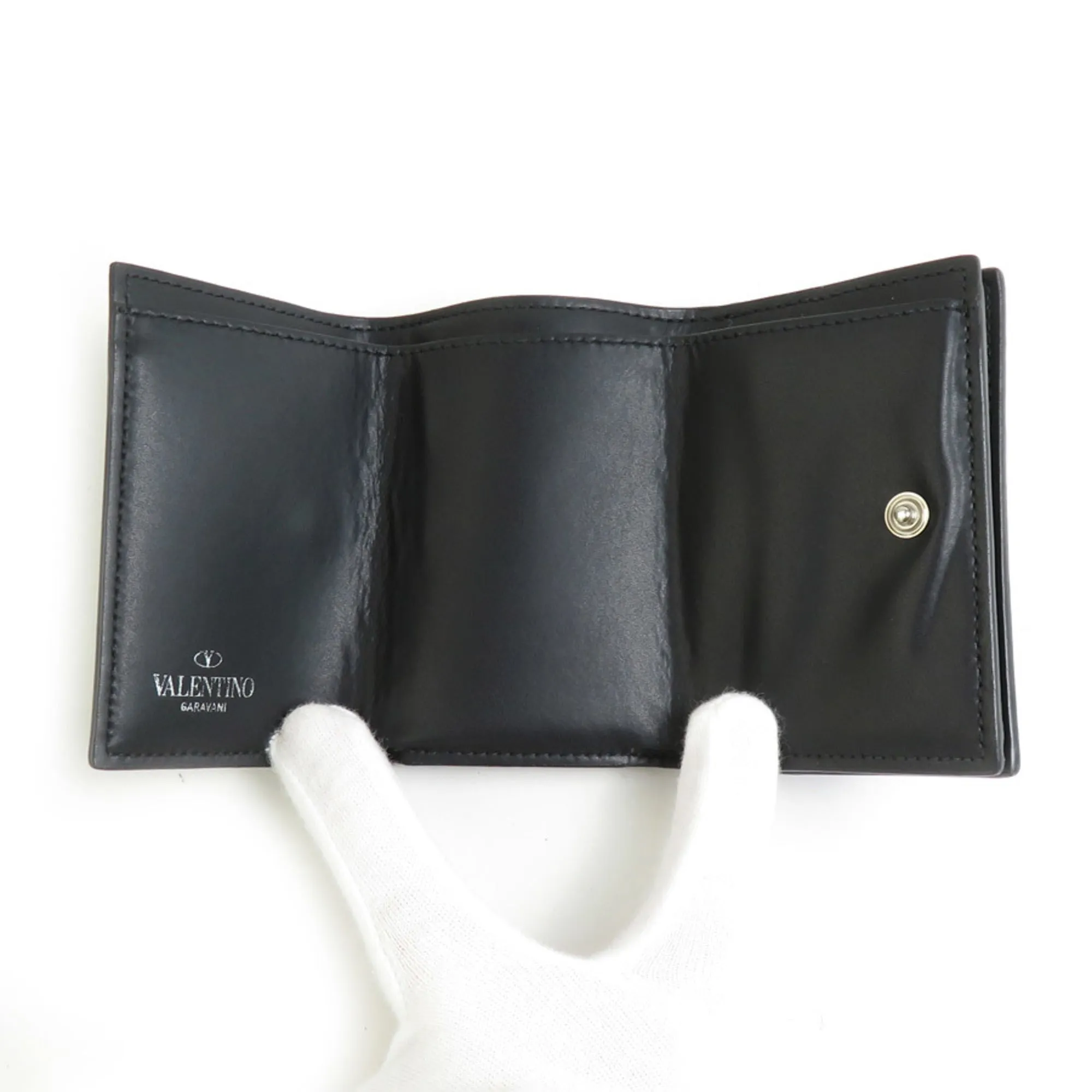 Valentino Garavani Leather Wallet (Tri-Fold) (Pre-Owned)