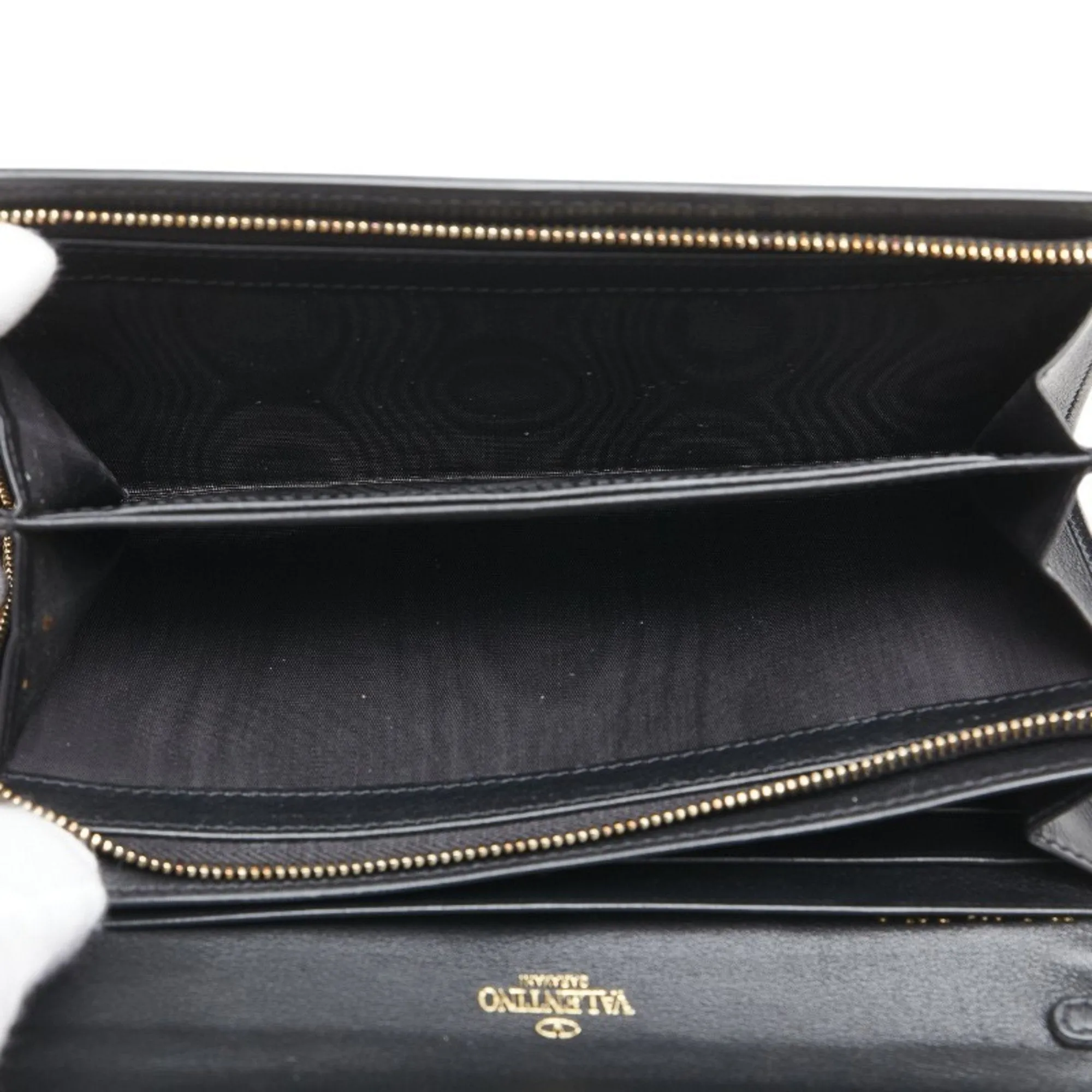 Valentino gold Leather Long Wallet (Bi-Fold) (Pre-Owned)