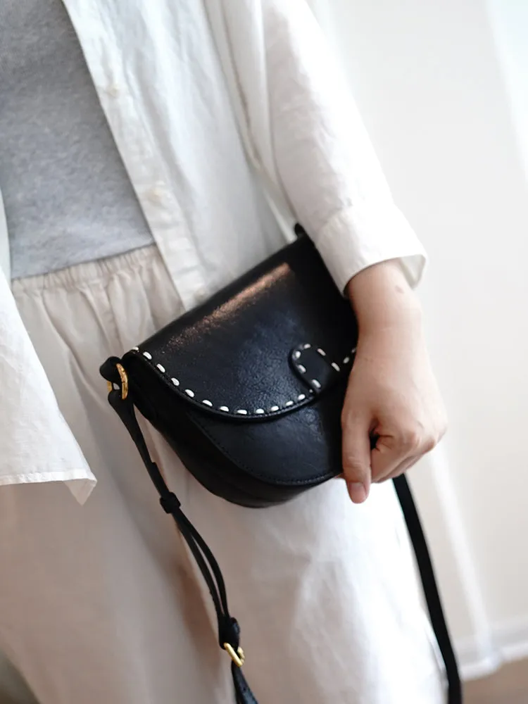 Vintage Womens Brown Leather Small Saddle Handbag Shoulder Bag Purse for Women