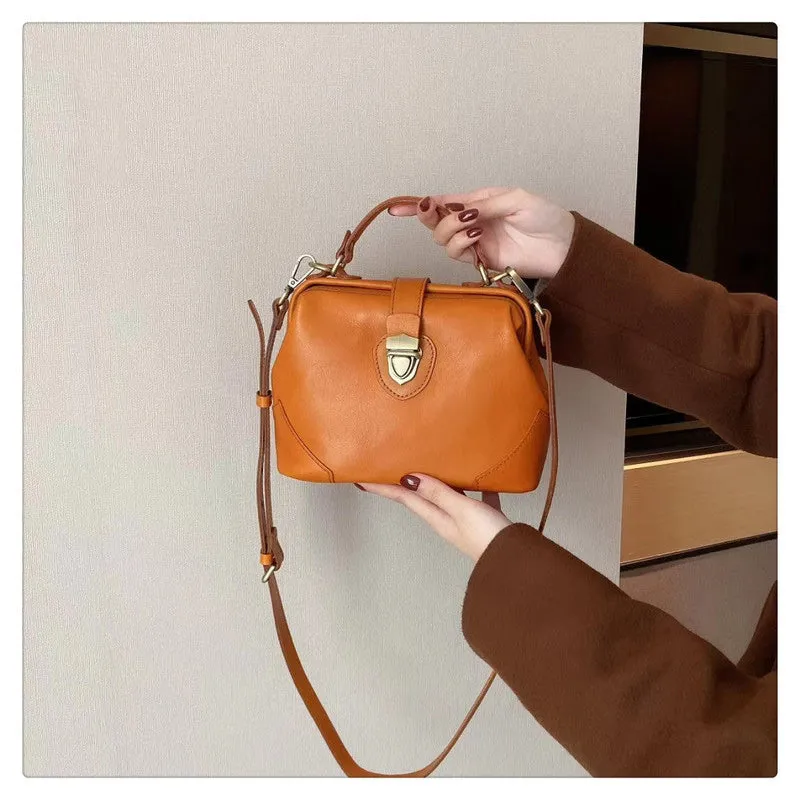 Womens Tan Leather Doctor Handbag Purse Vintage Handmade Doctor Shoulder Bag for Women